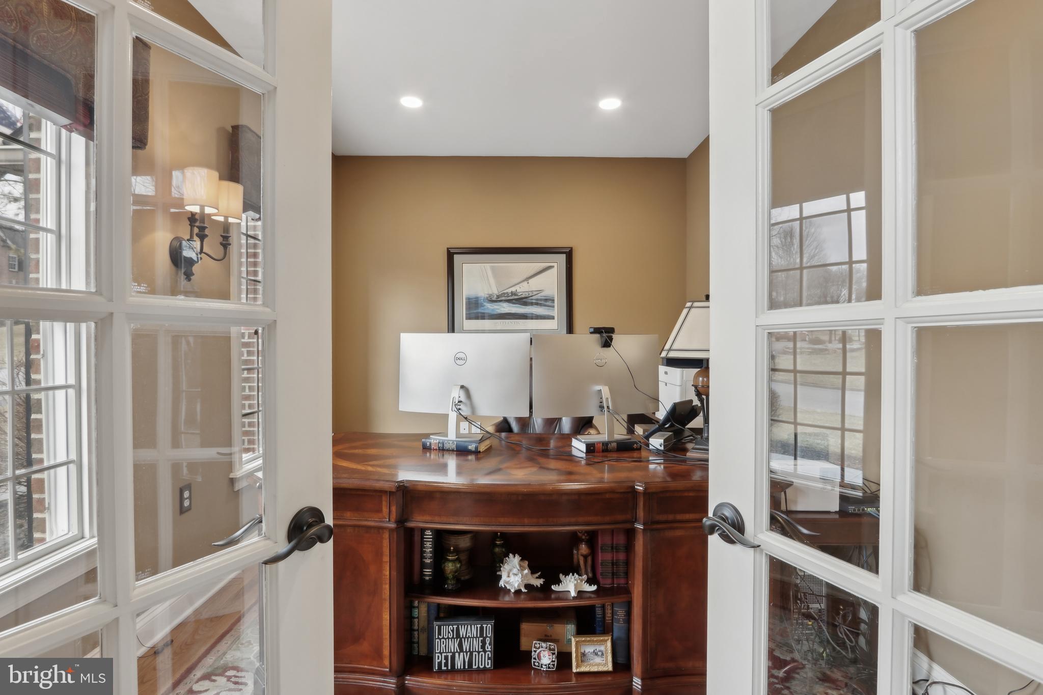 WOODFIELDS - Residential