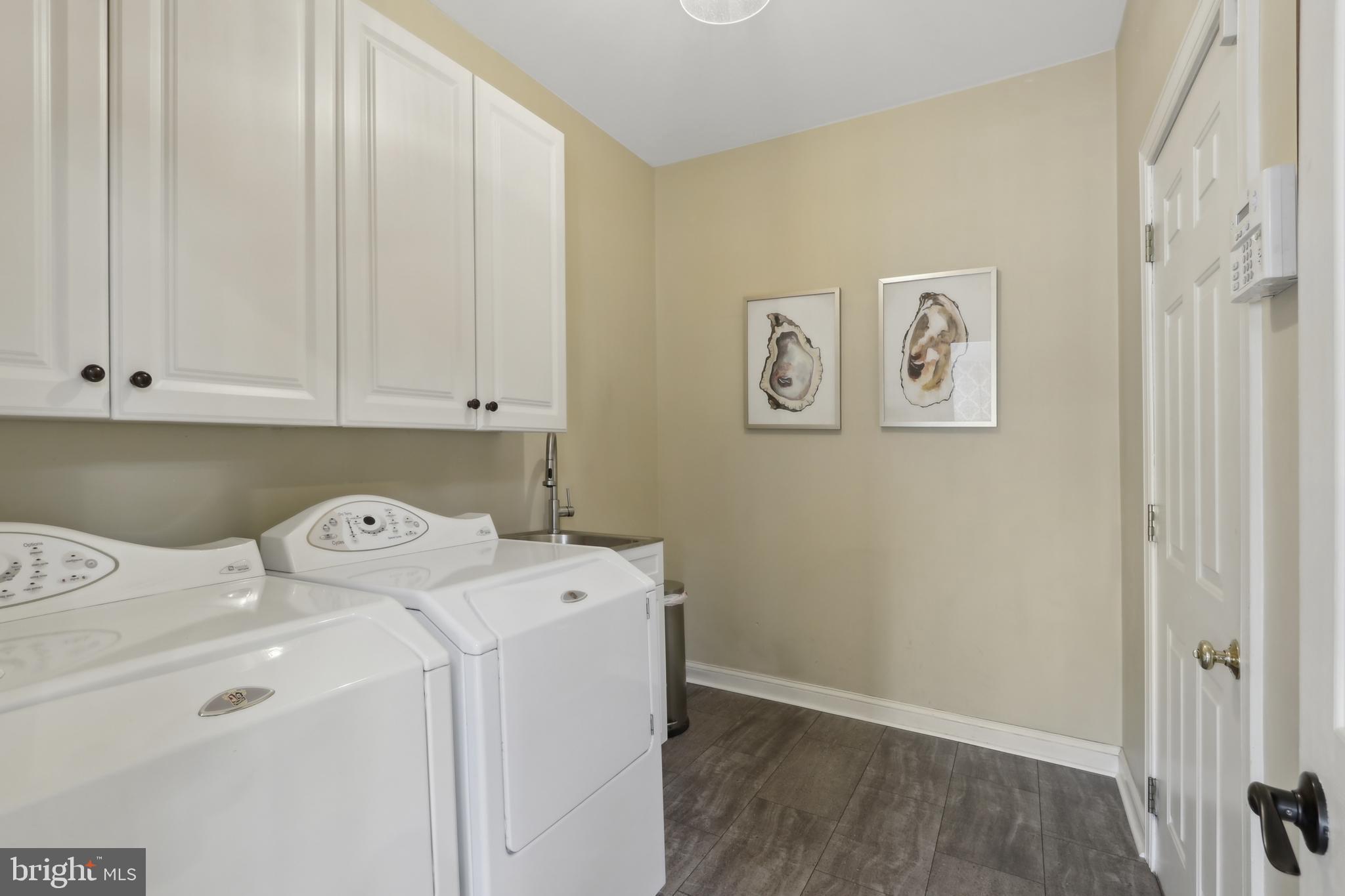 WOODFIELDS - Residential