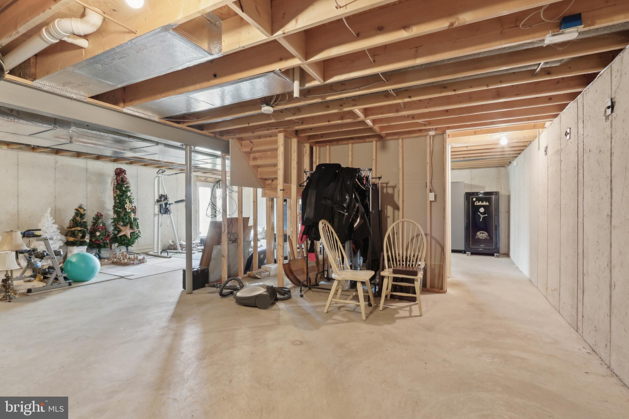 WOODFIELDS - Residential