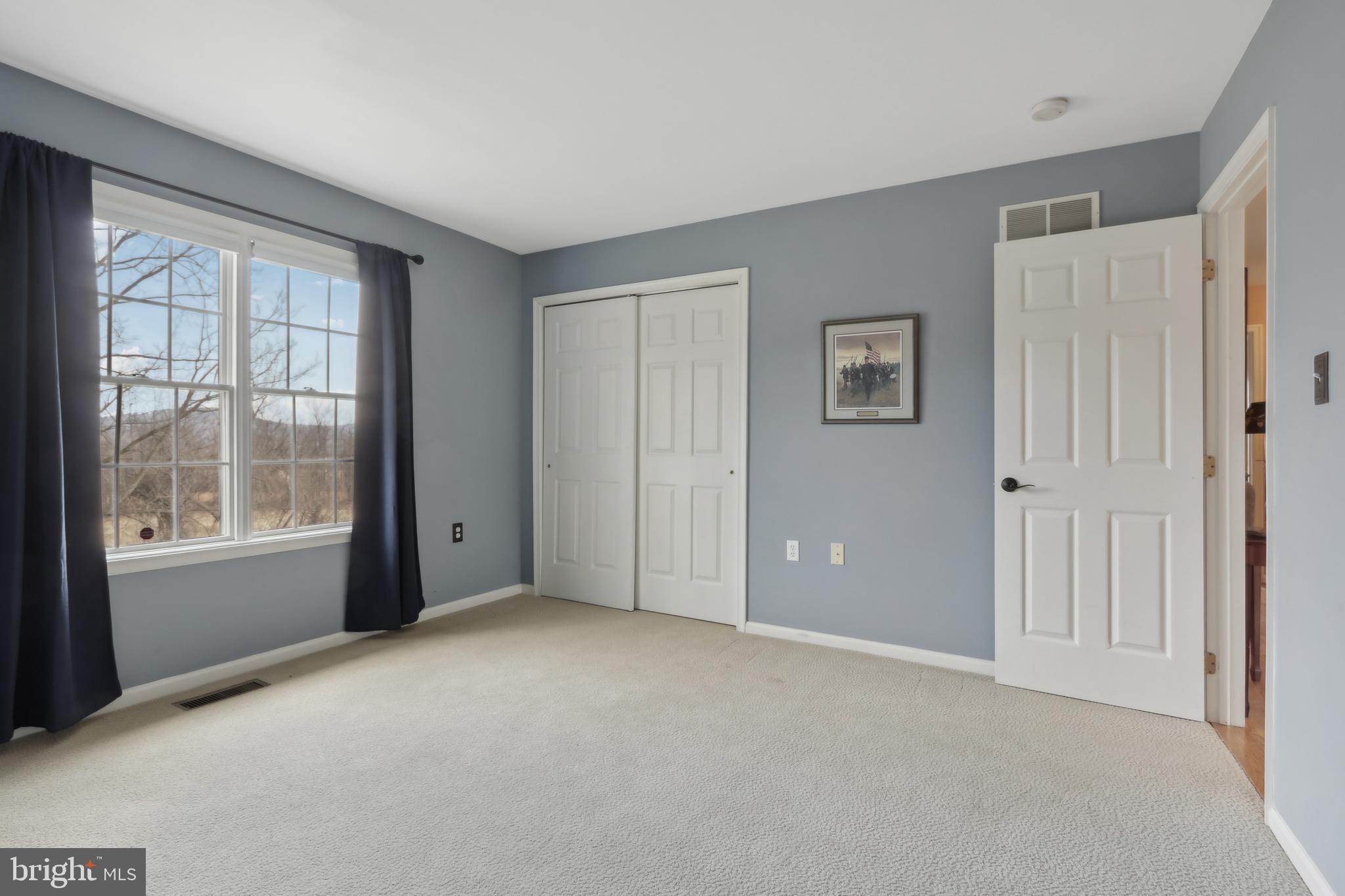 WOODFIELDS - Residential