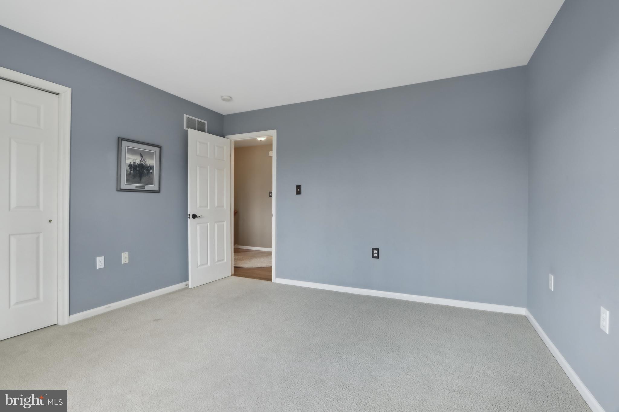 WOODFIELDS - Residential