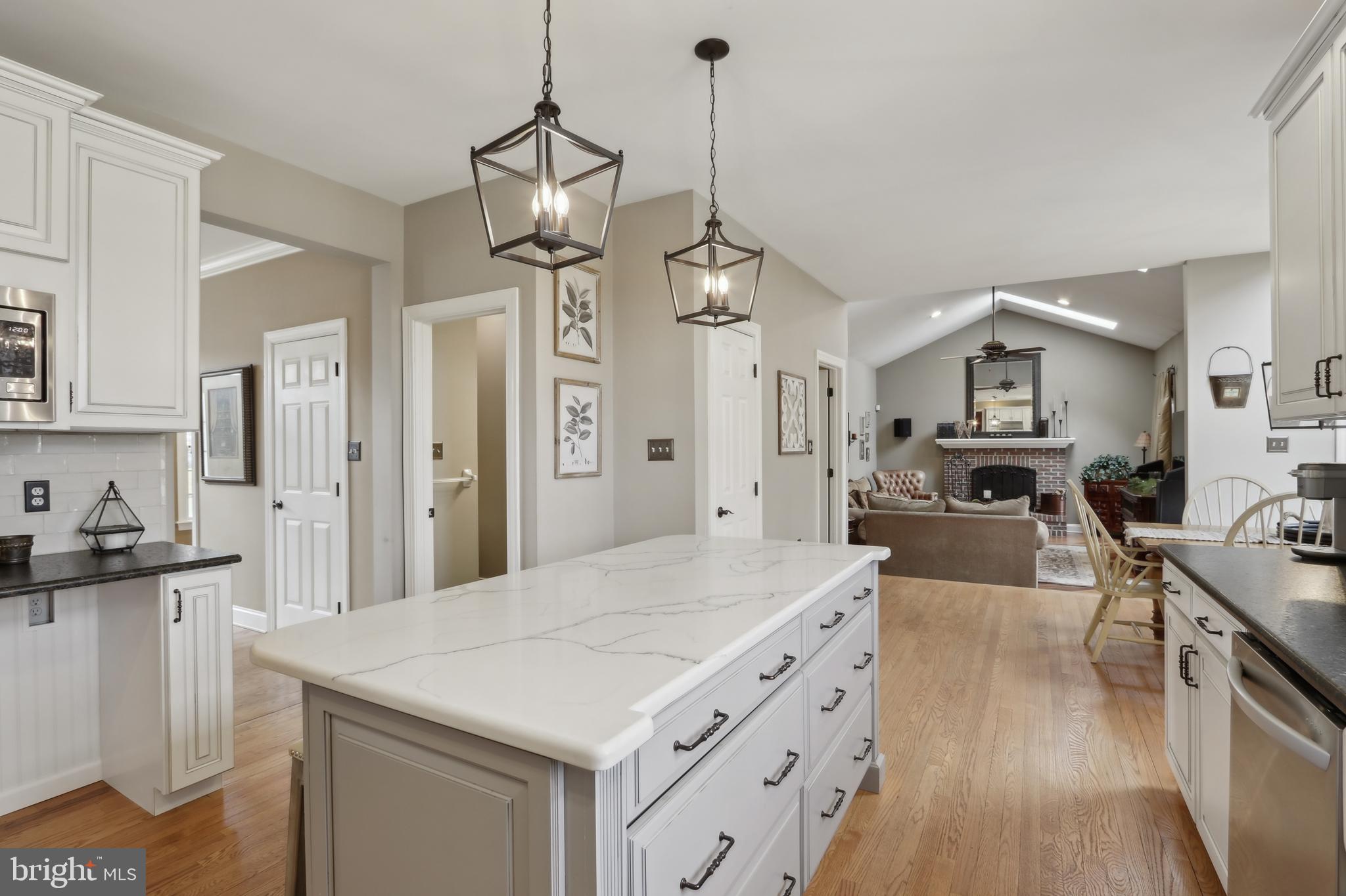 WOODFIELDS - Residential