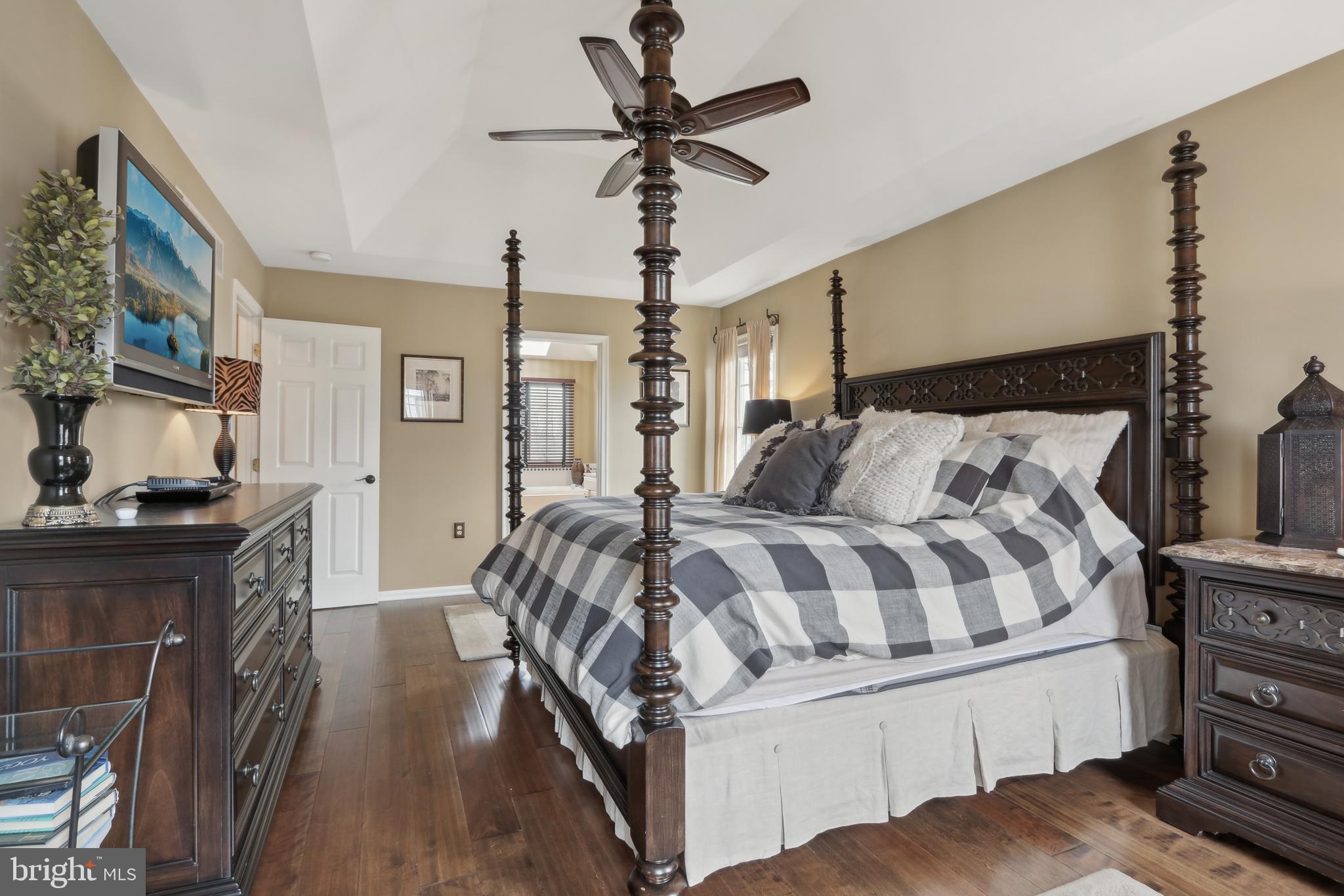 WOODFIELDS - Residential