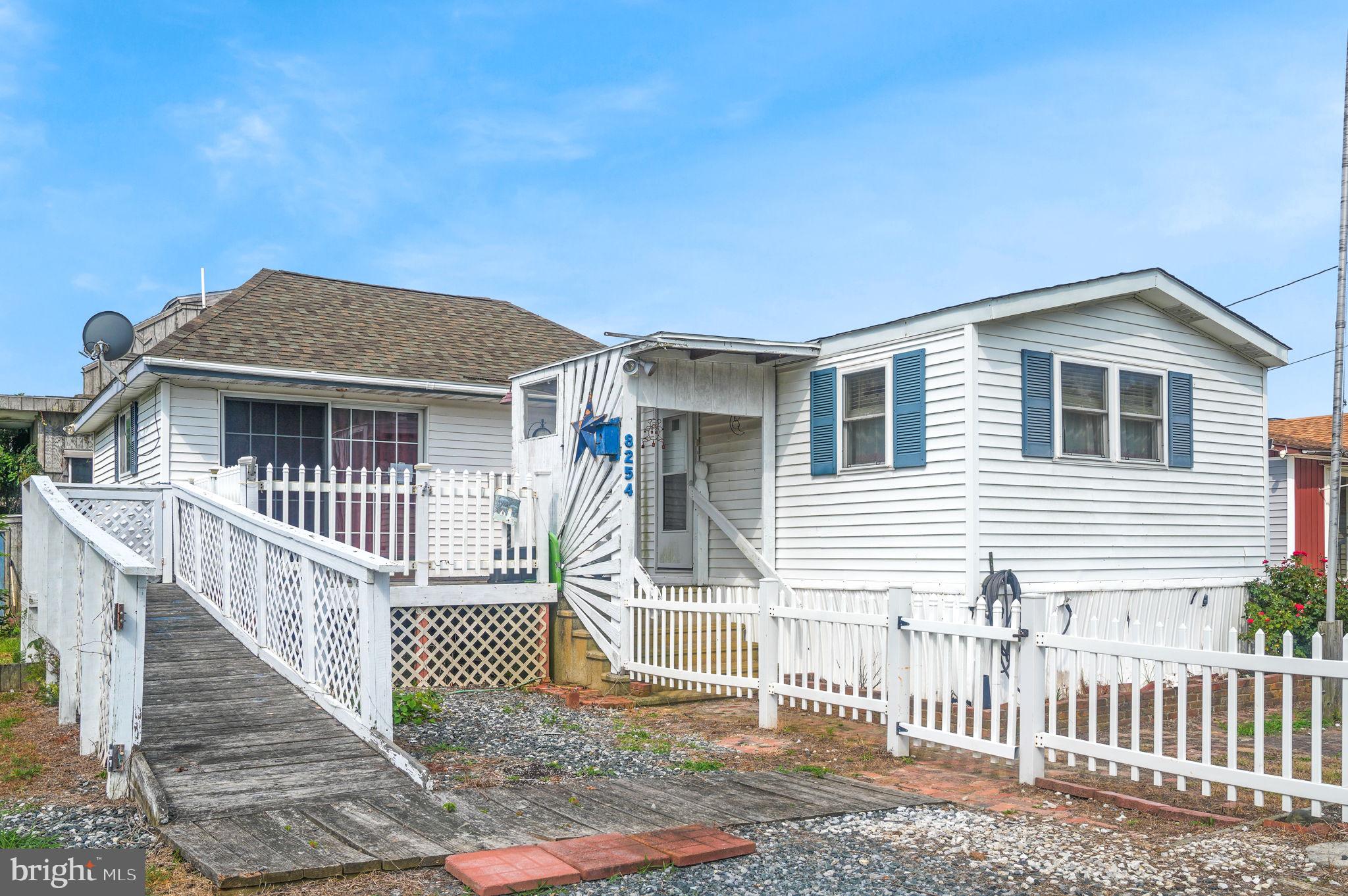 8254 SEA BREEZE DRIVE