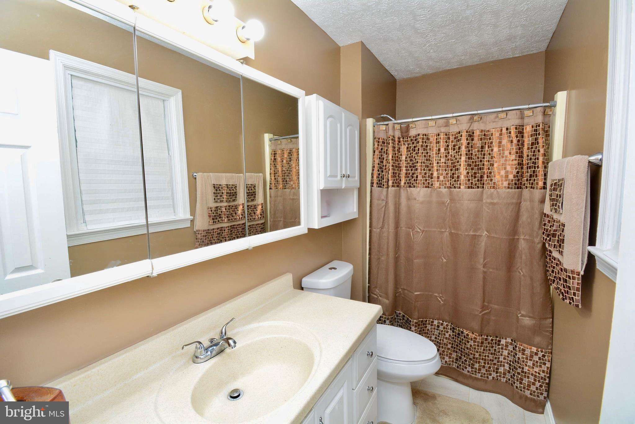 LAUREL BRANCH SUB - Residential