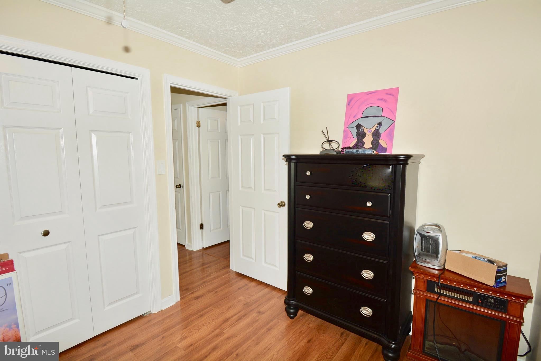 LAUREL BRANCH SUB - Residential