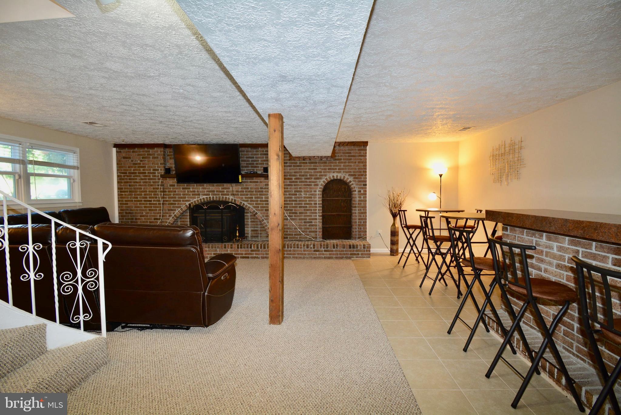 LAUREL BRANCH SUB - Residential