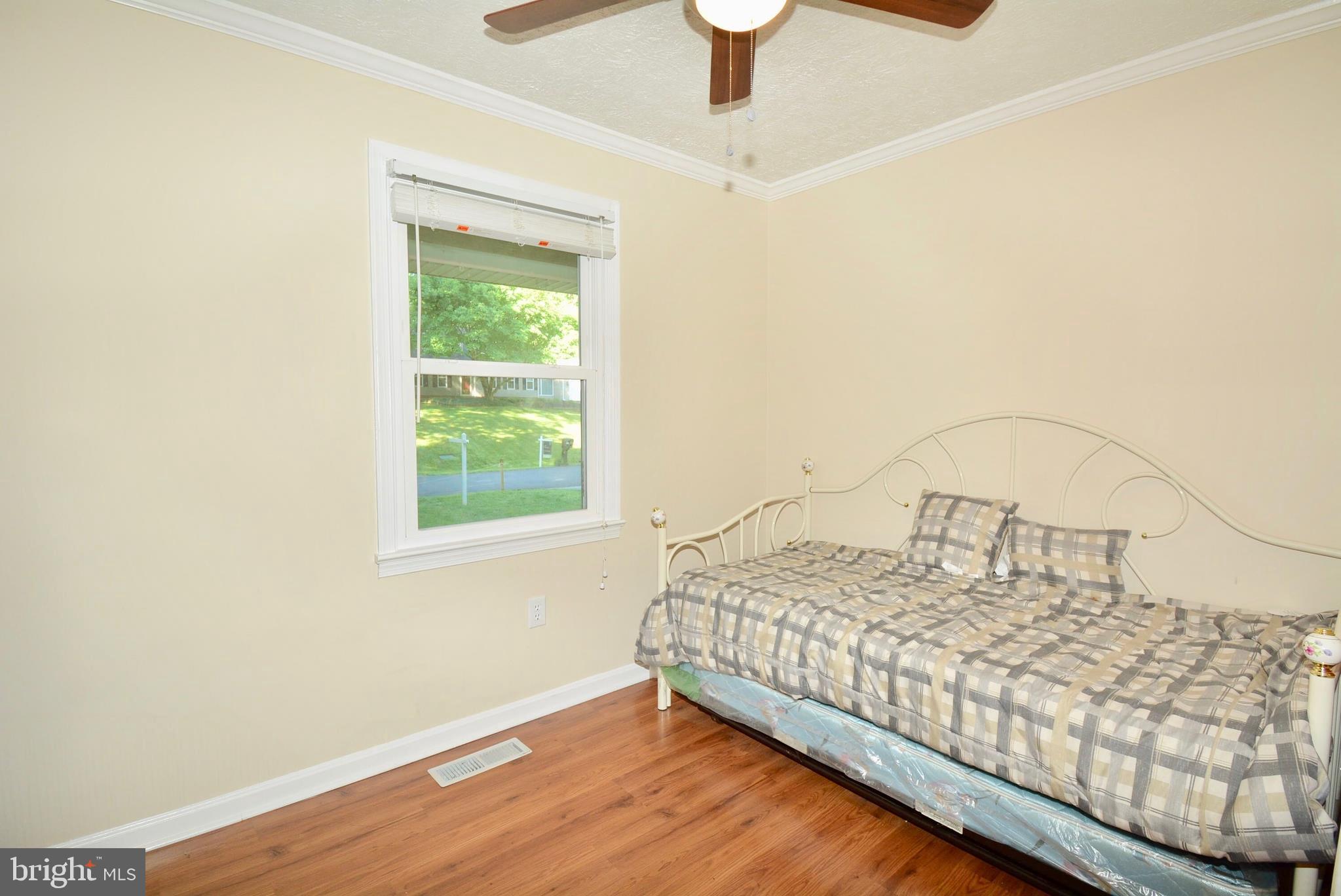 LAUREL BRANCH SUB - Residential