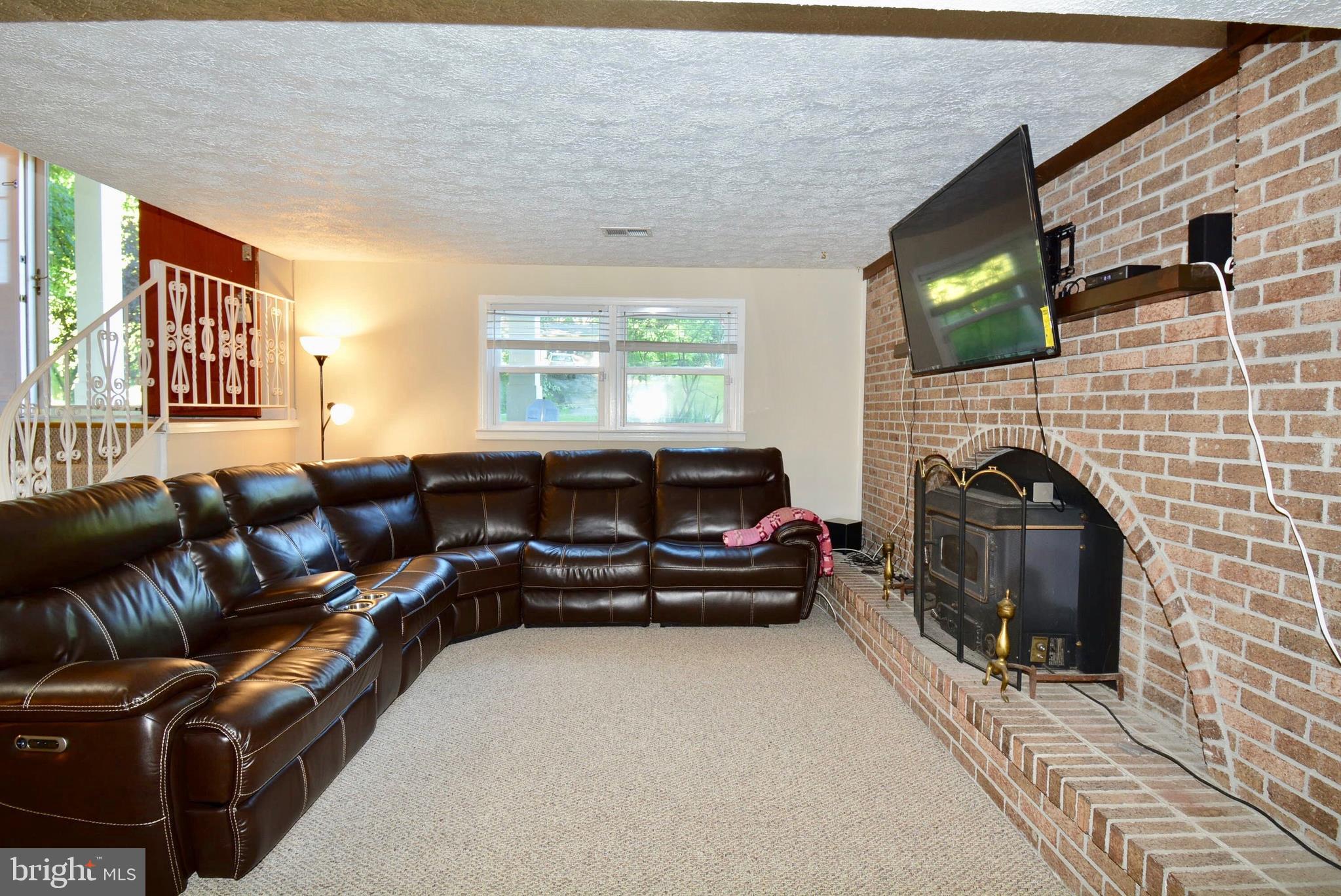 LAUREL BRANCH SUB - Residential