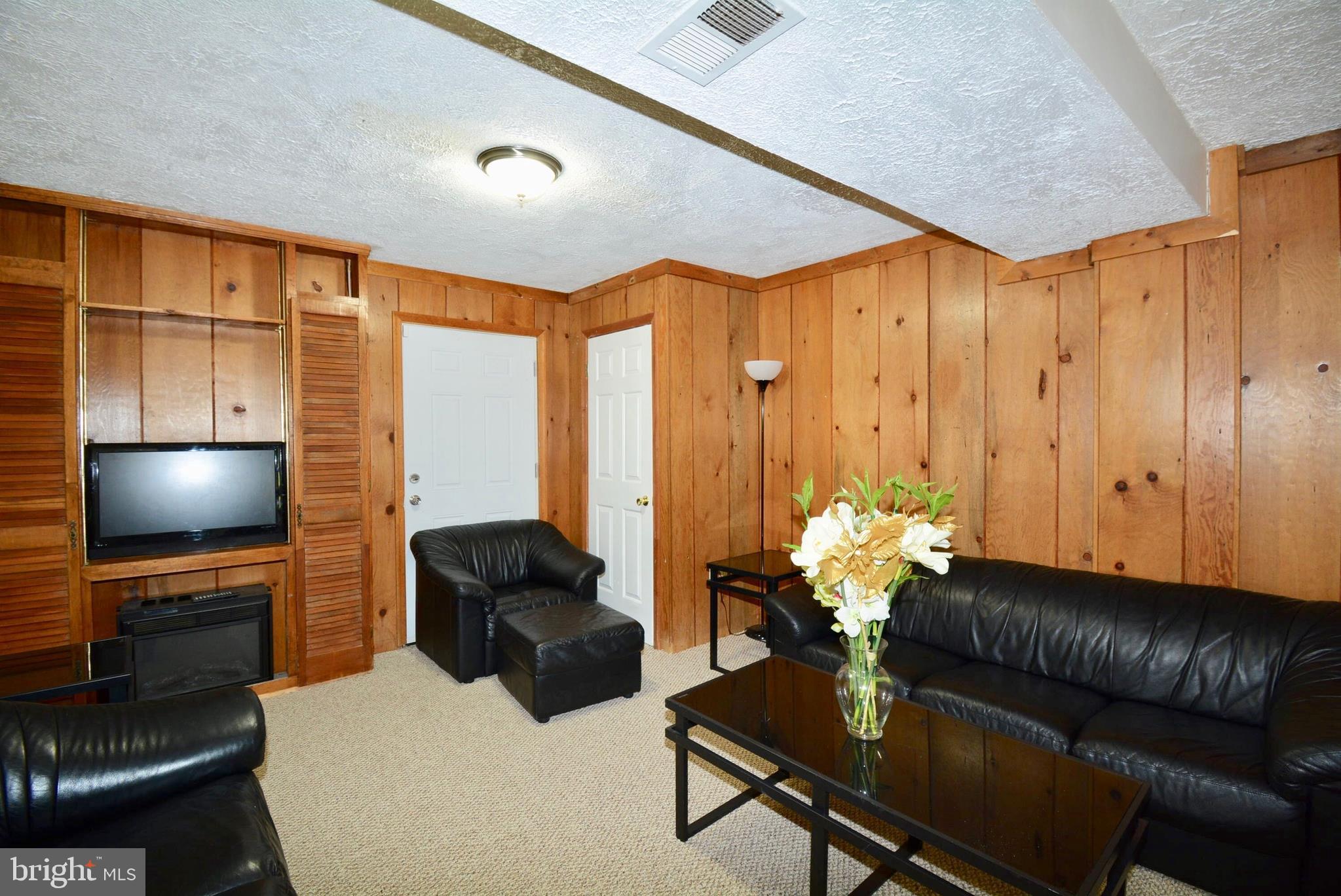 LAUREL BRANCH SUB - Residential