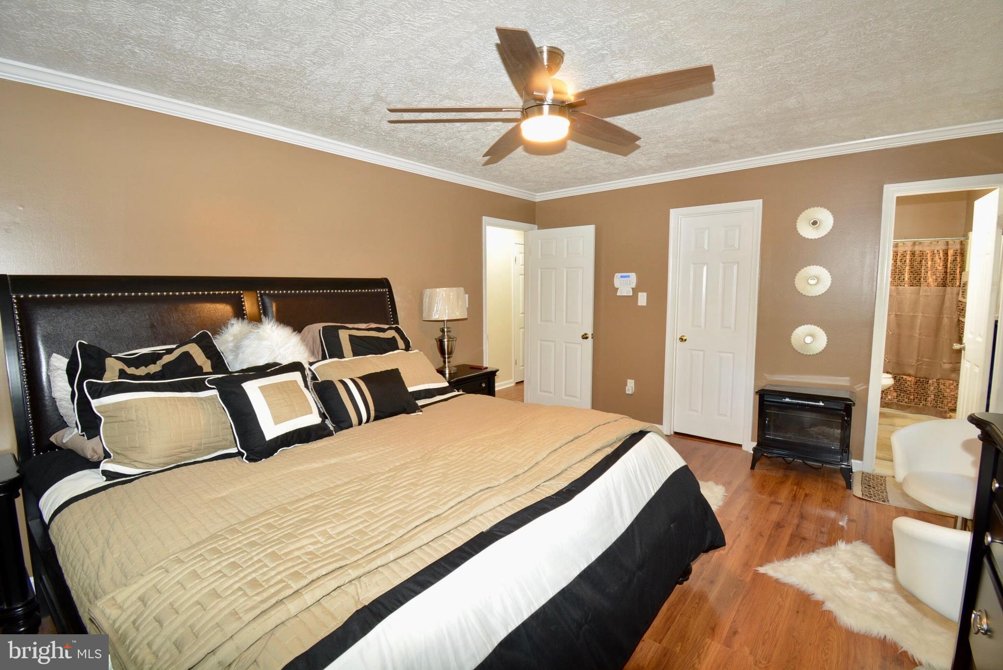 LAUREL BRANCH SUB - Residential