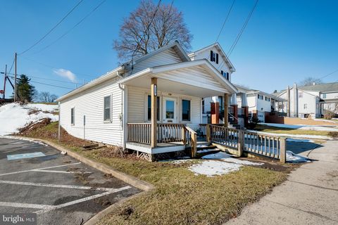 Photo of 128 Main Street, GRANTSVILLE, MD 21536 (MLS # MDGA2011396)