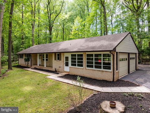 1906 PARKVUE ROAD FALLSTON MD 21047