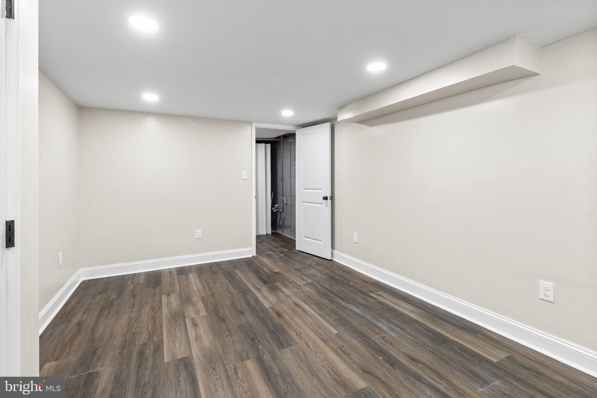 EDGEHILL ACRES - Residential