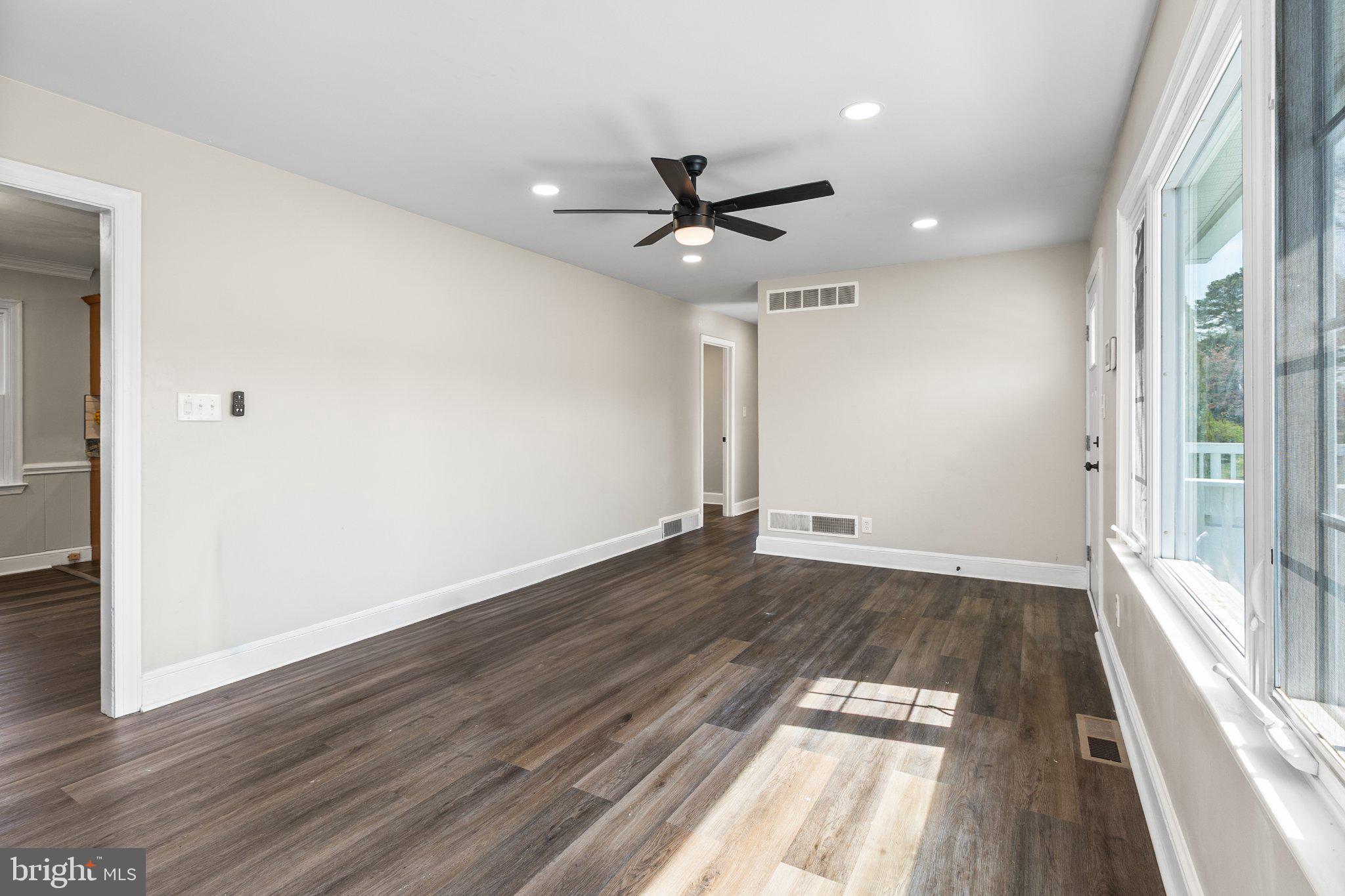EDGEHILL ACRES - Residential