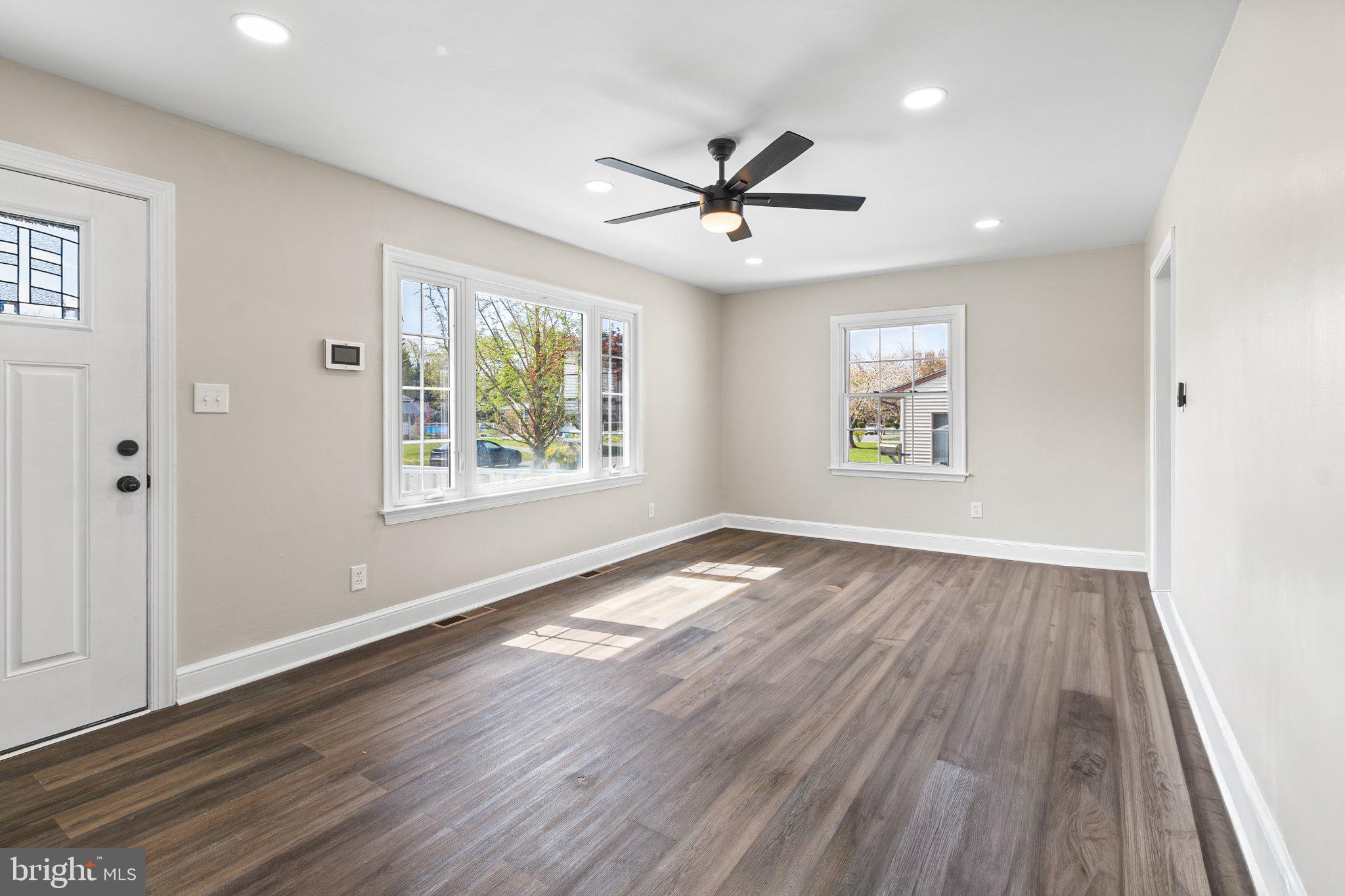 EDGEHILL ACRES - Residential