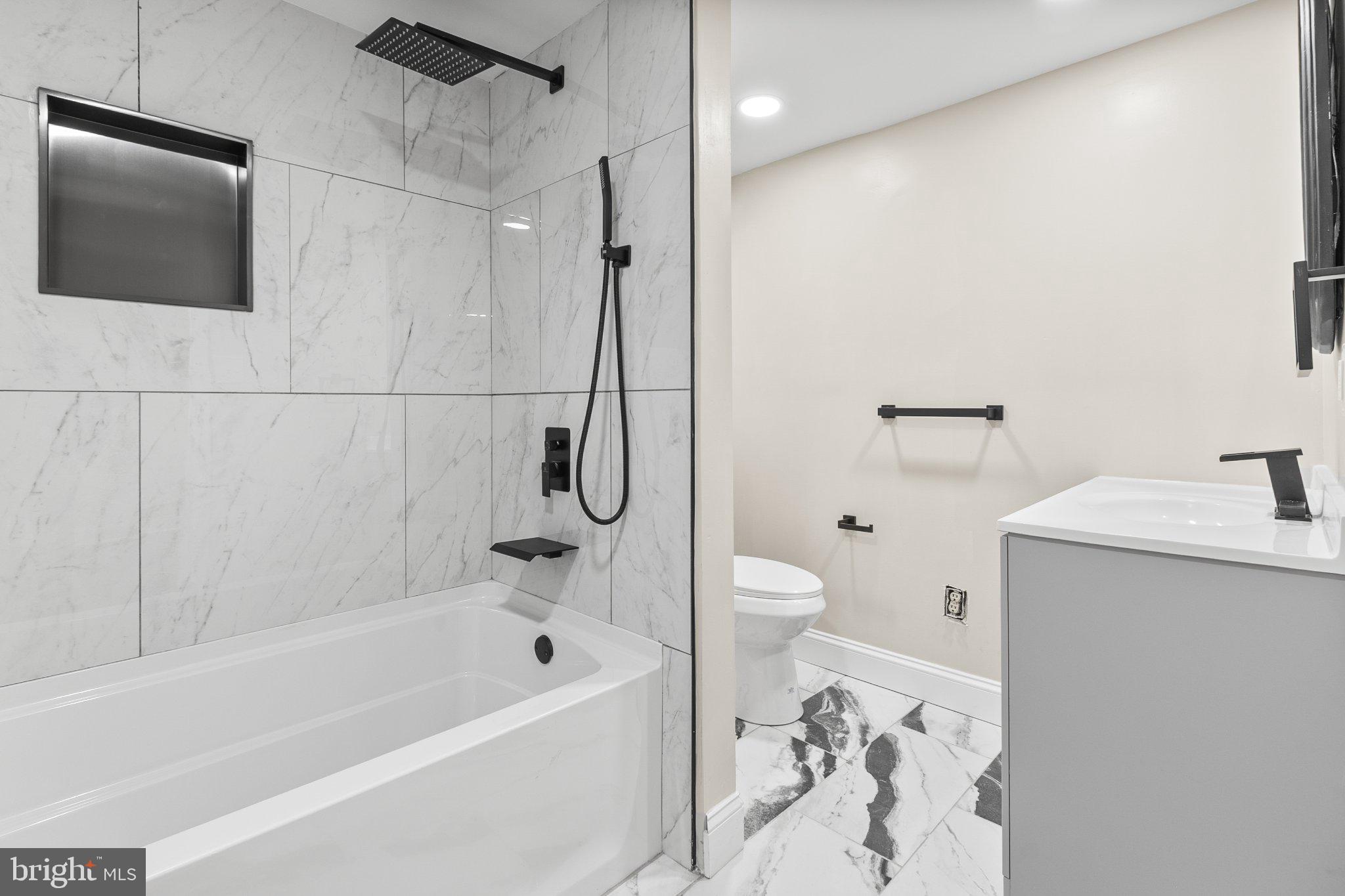 EDGEHILL ACRES - Residential