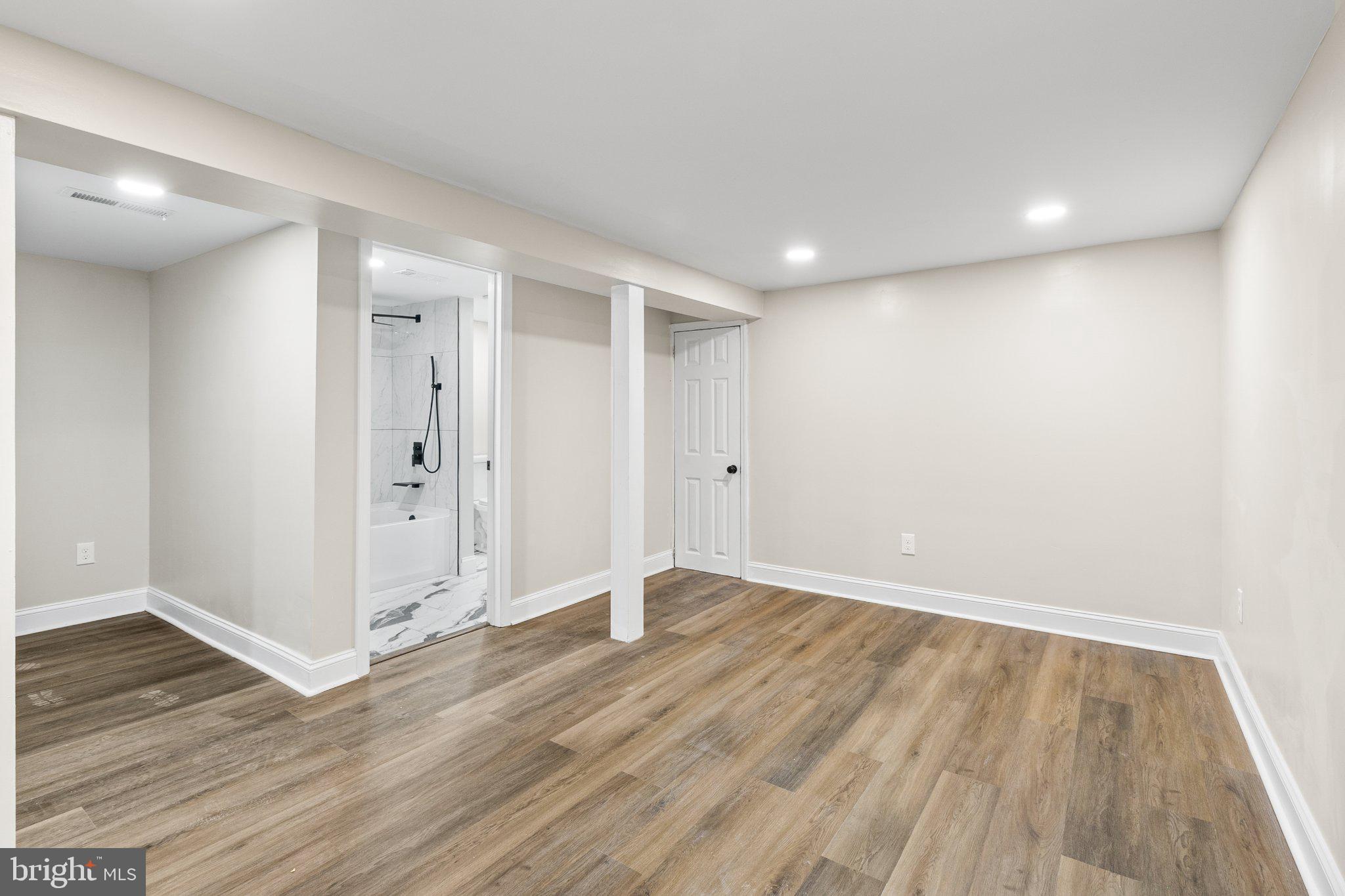EDGEHILL ACRES - Residential