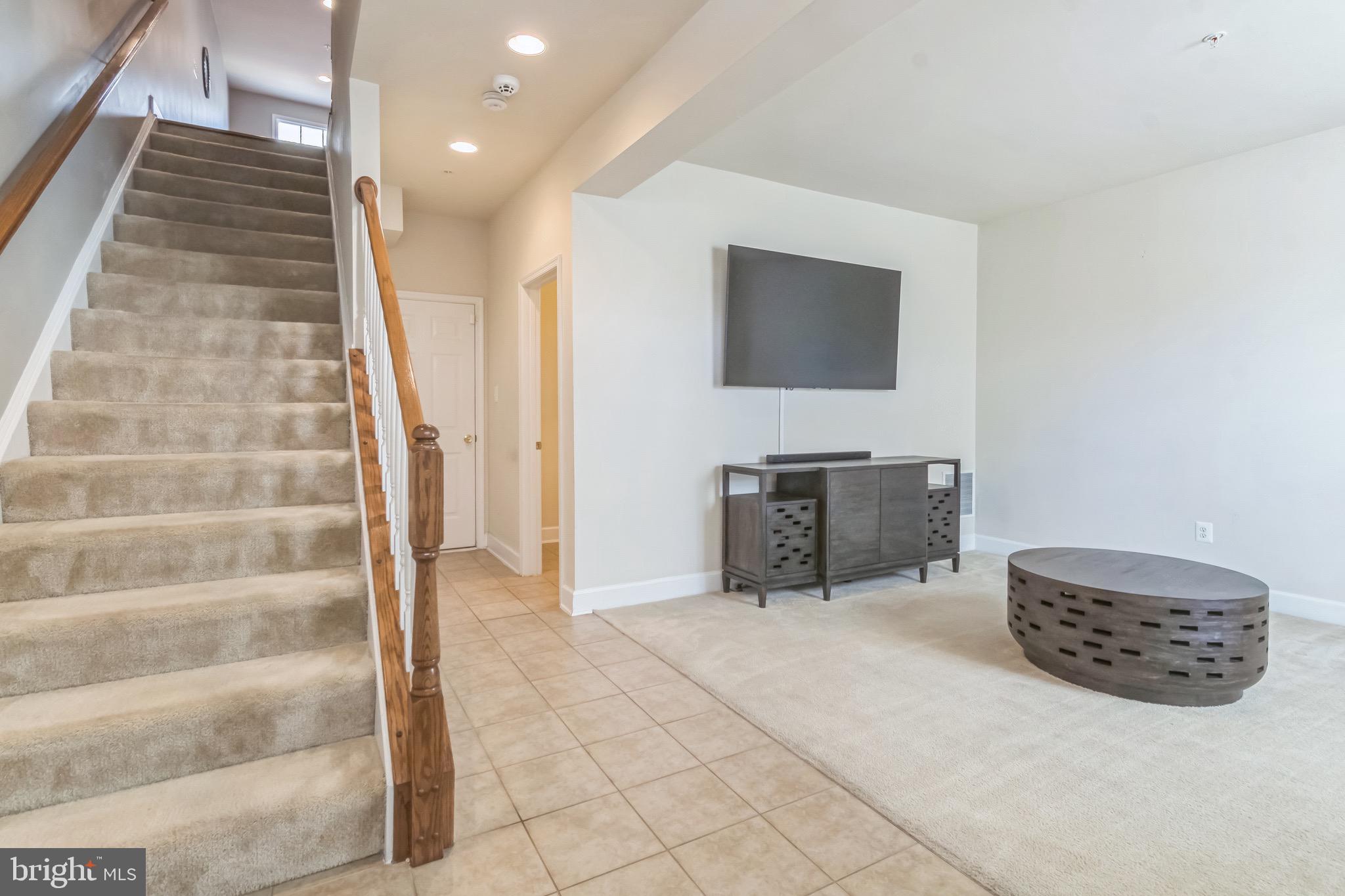 SUMMERFIELD AT MORGAN ST - Residential