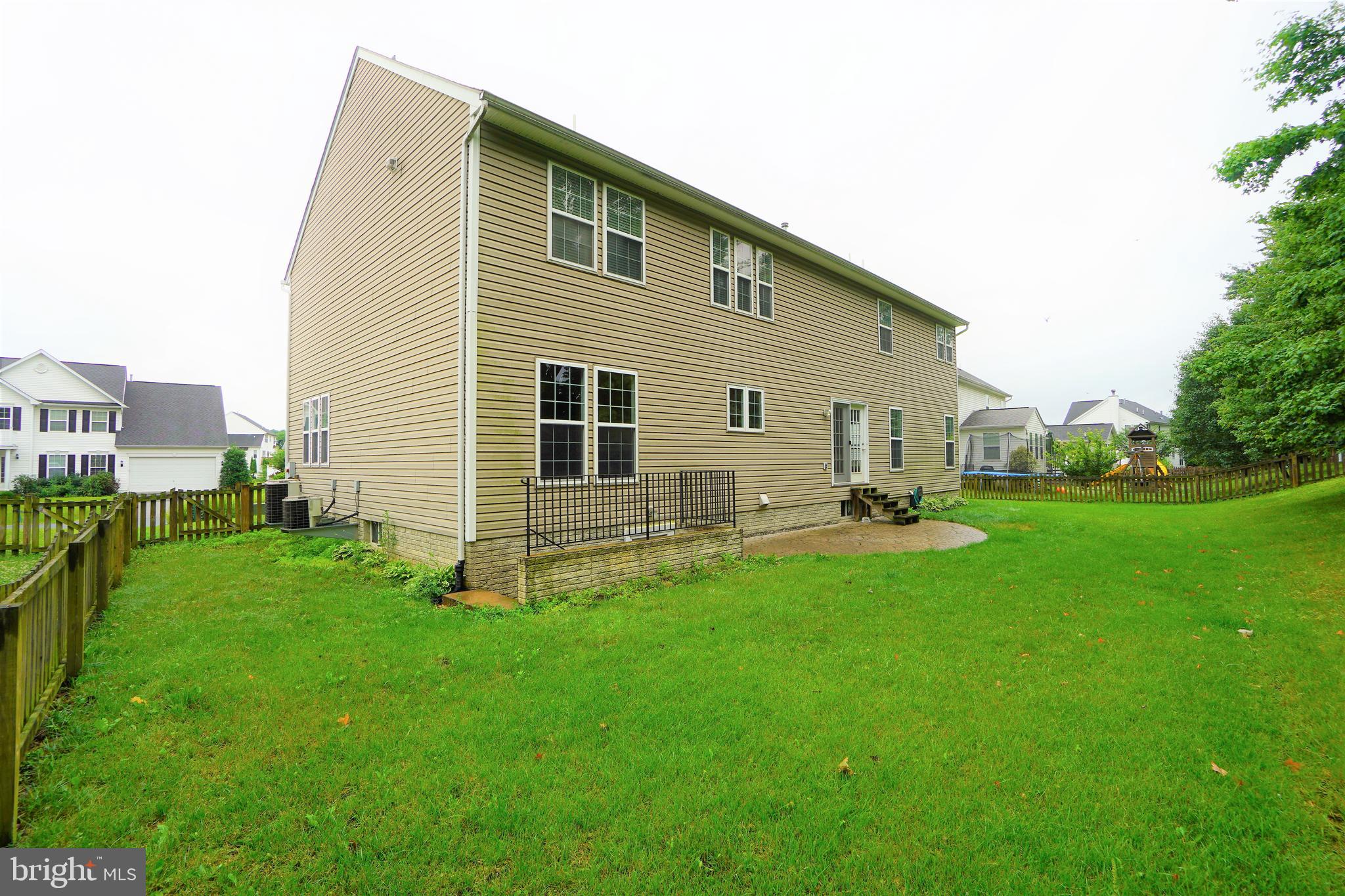 STONEBRIDGE - Residential