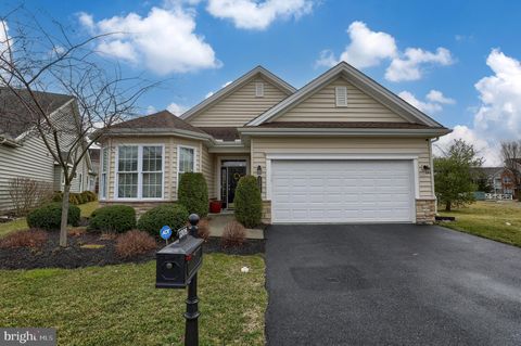 Photo of 1308 EMERSON DR, MOUNT JOY, PA 17552 (MLS # PALA2031858)