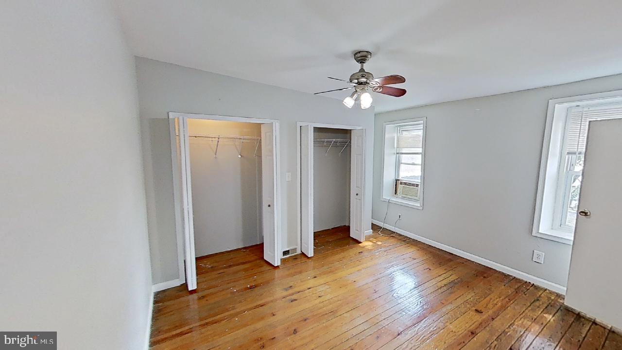 EAST FALLS - Residential Lease