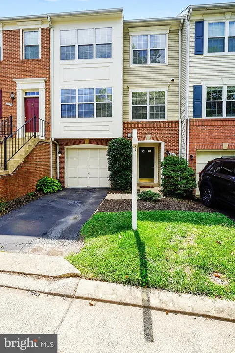 20198 Brookview Square, Ashburn, VA 20147 - #: VALO2102586