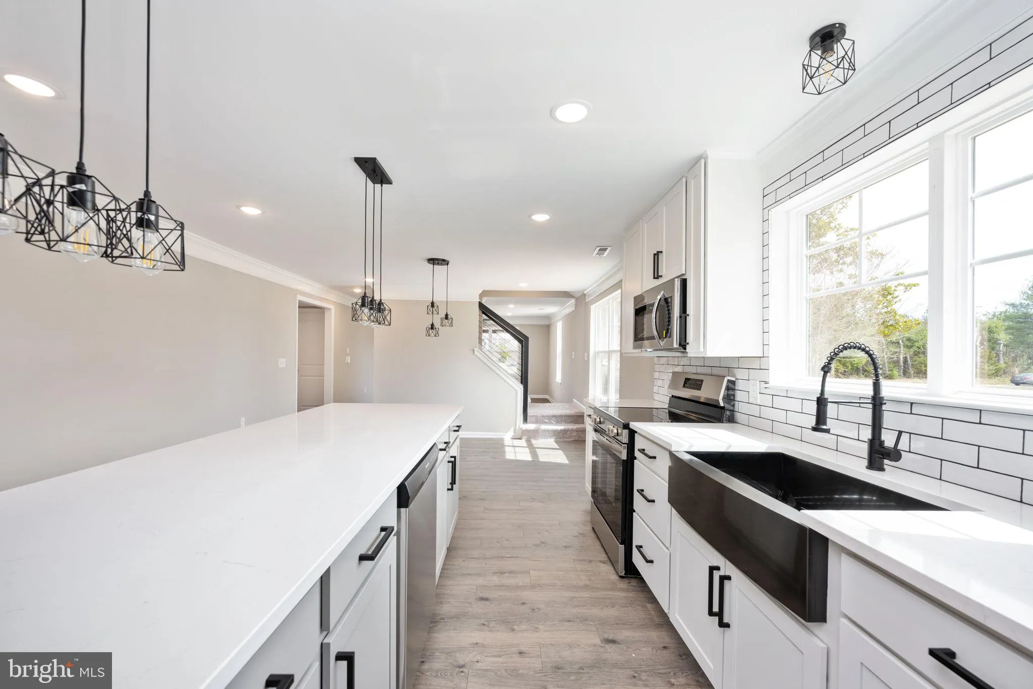 Fredericksburg, Virginia 22408, United States, 4 Bedrooms Bedrooms, ,3 BathroomsBathrooms,Residential,Pending,90681