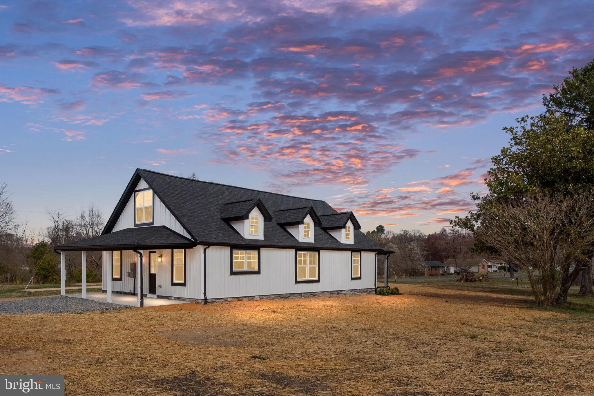 Fredericksburg, Virginia 22408, United States, 4 Bedrooms Bedrooms, ,3 BathroomsBathrooms,Residential,Pending,90681