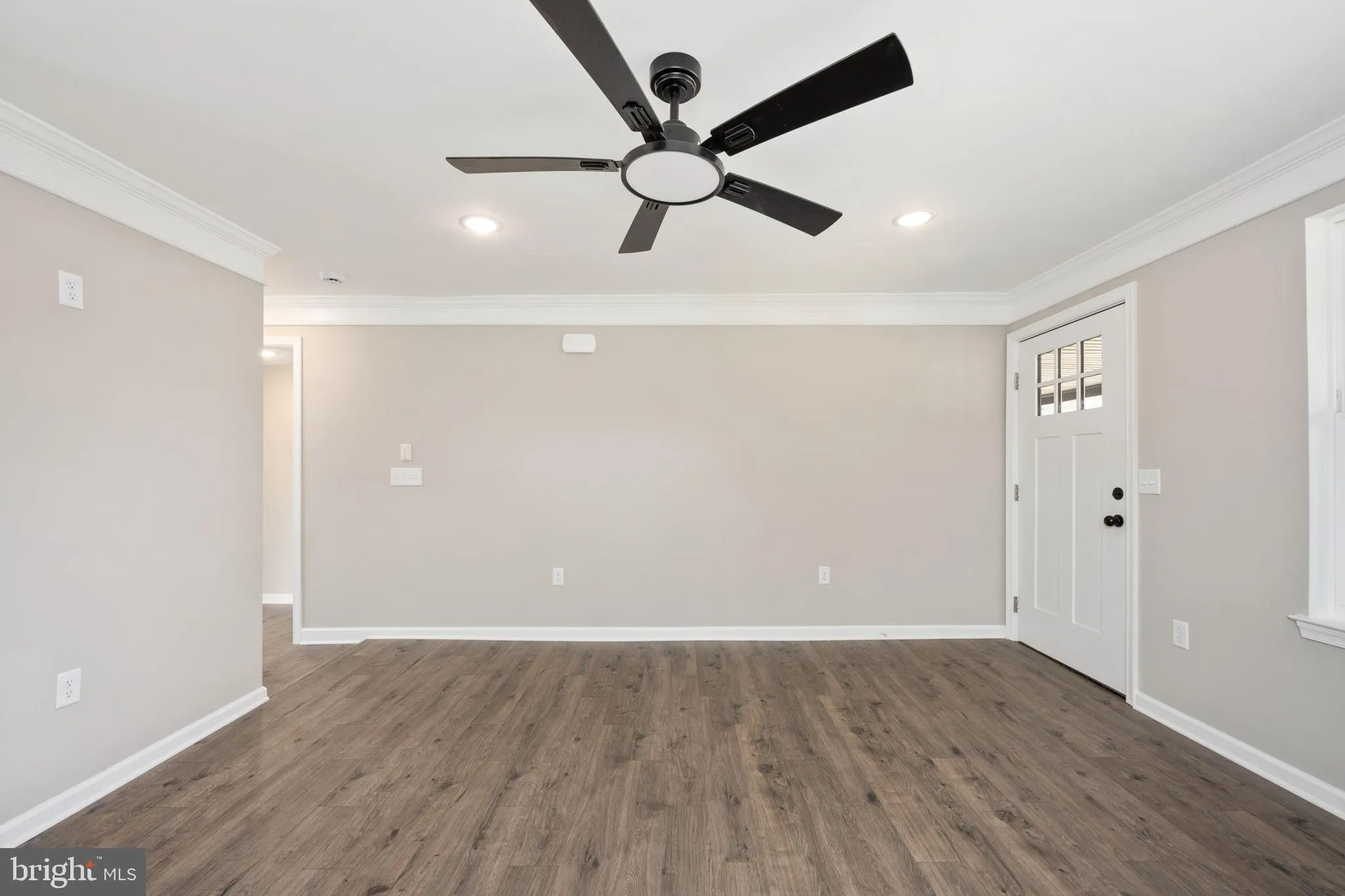 Fredericksburg, Virginia 22408, United States, 4 Bedrooms Bedrooms, ,3 BathroomsBathrooms,Residential,Pending,90681