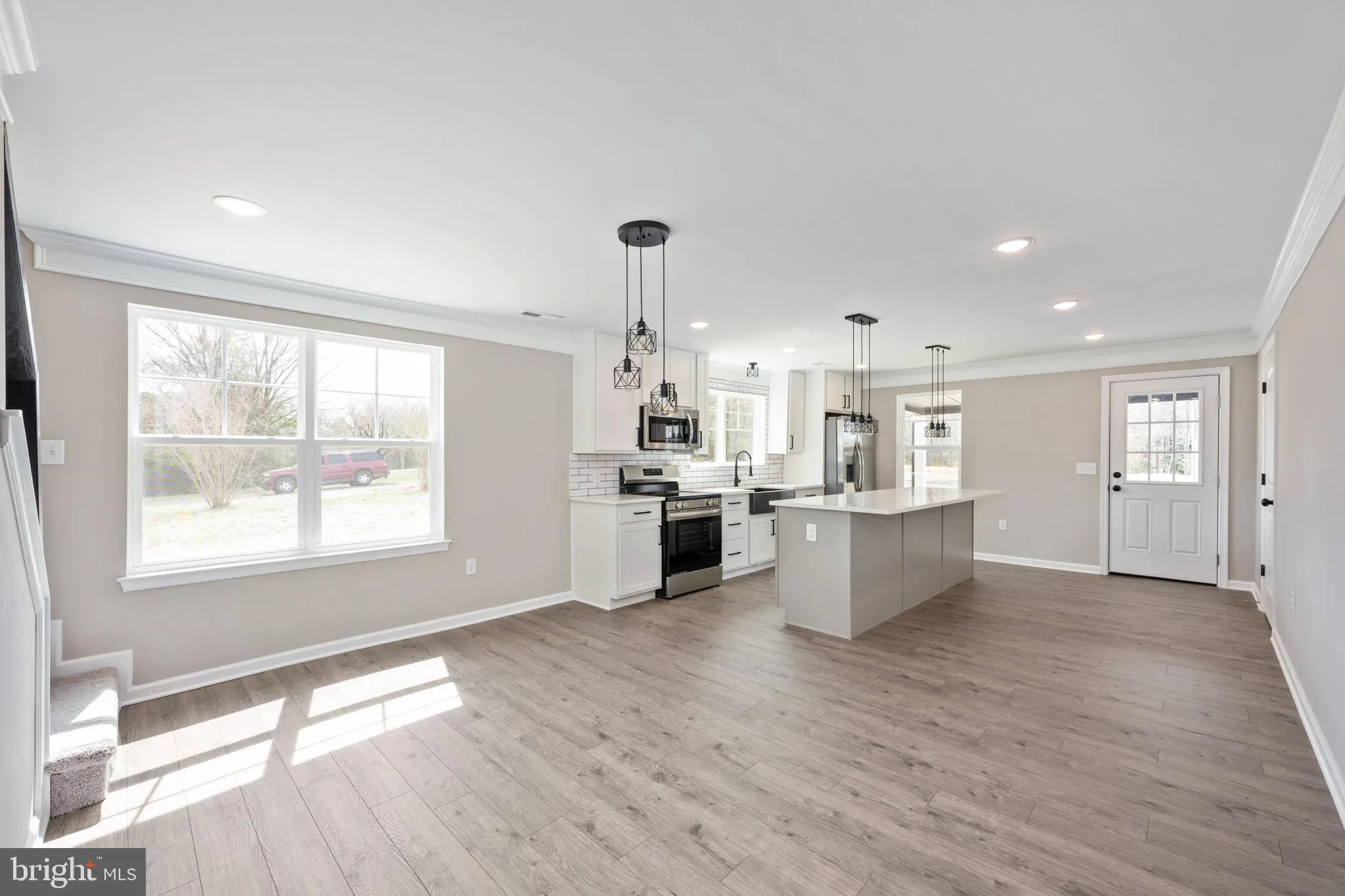 Fredericksburg, Virginia 22408, United States, 4 Bedrooms Bedrooms, ,3 BathroomsBathrooms,Residential,Pending,90681