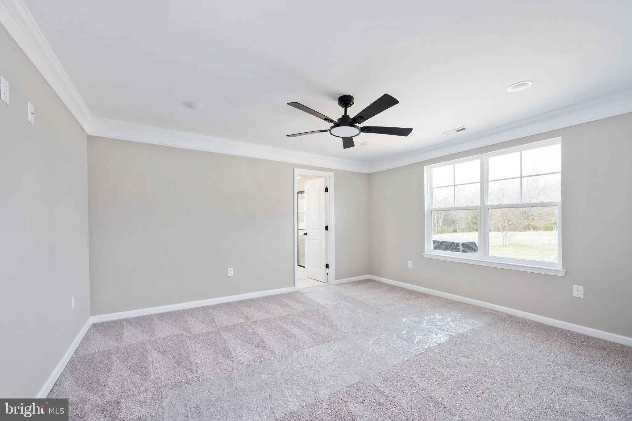 Fredericksburg, Virginia 22408, United States, 4 Bedrooms Bedrooms, ,3 BathroomsBathrooms,Residential,Pending,90681