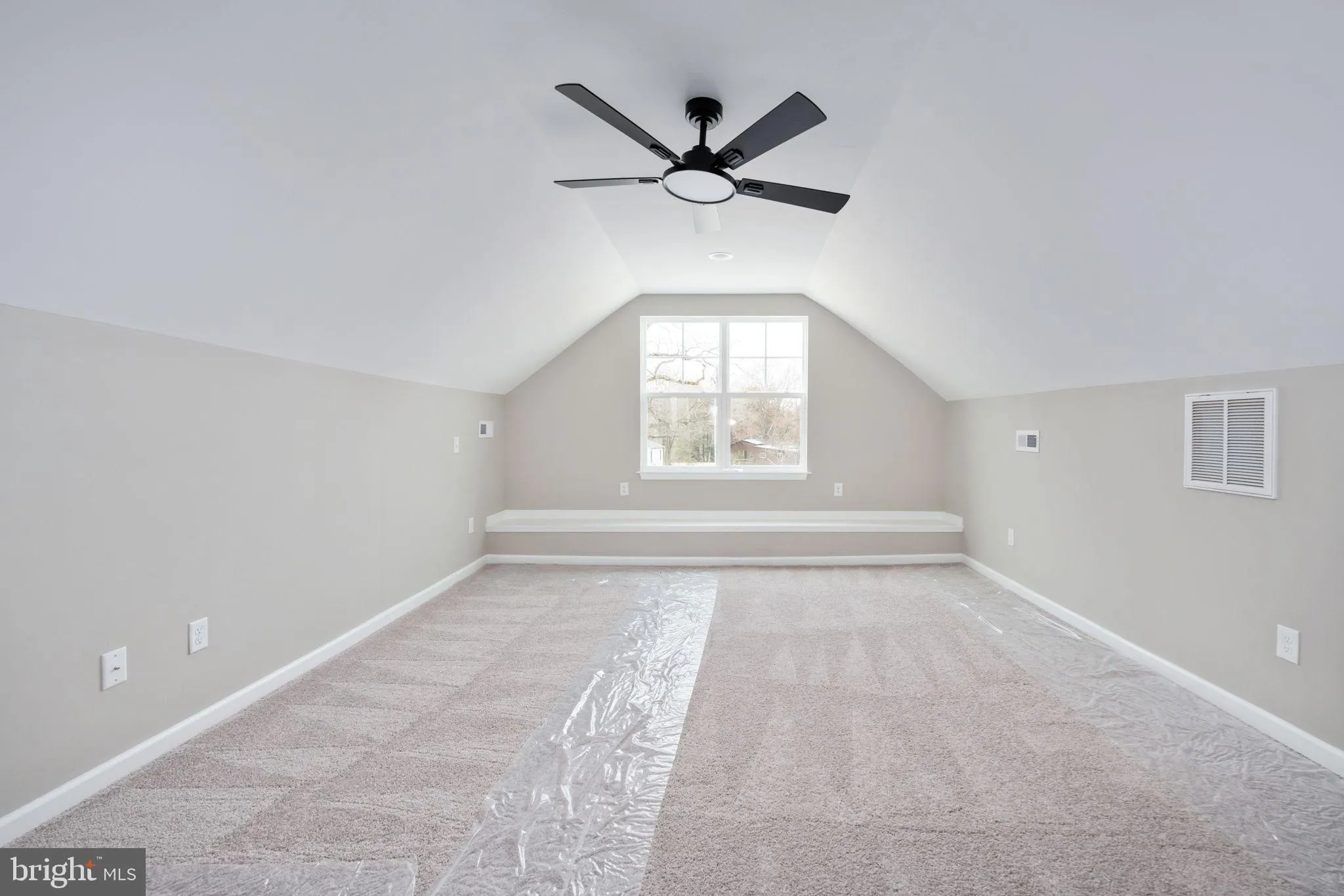 Fredericksburg, Virginia 22408, United States, 4 Bedrooms Bedrooms, ,3 BathroomsBathrooms,Residential,Pending,90681