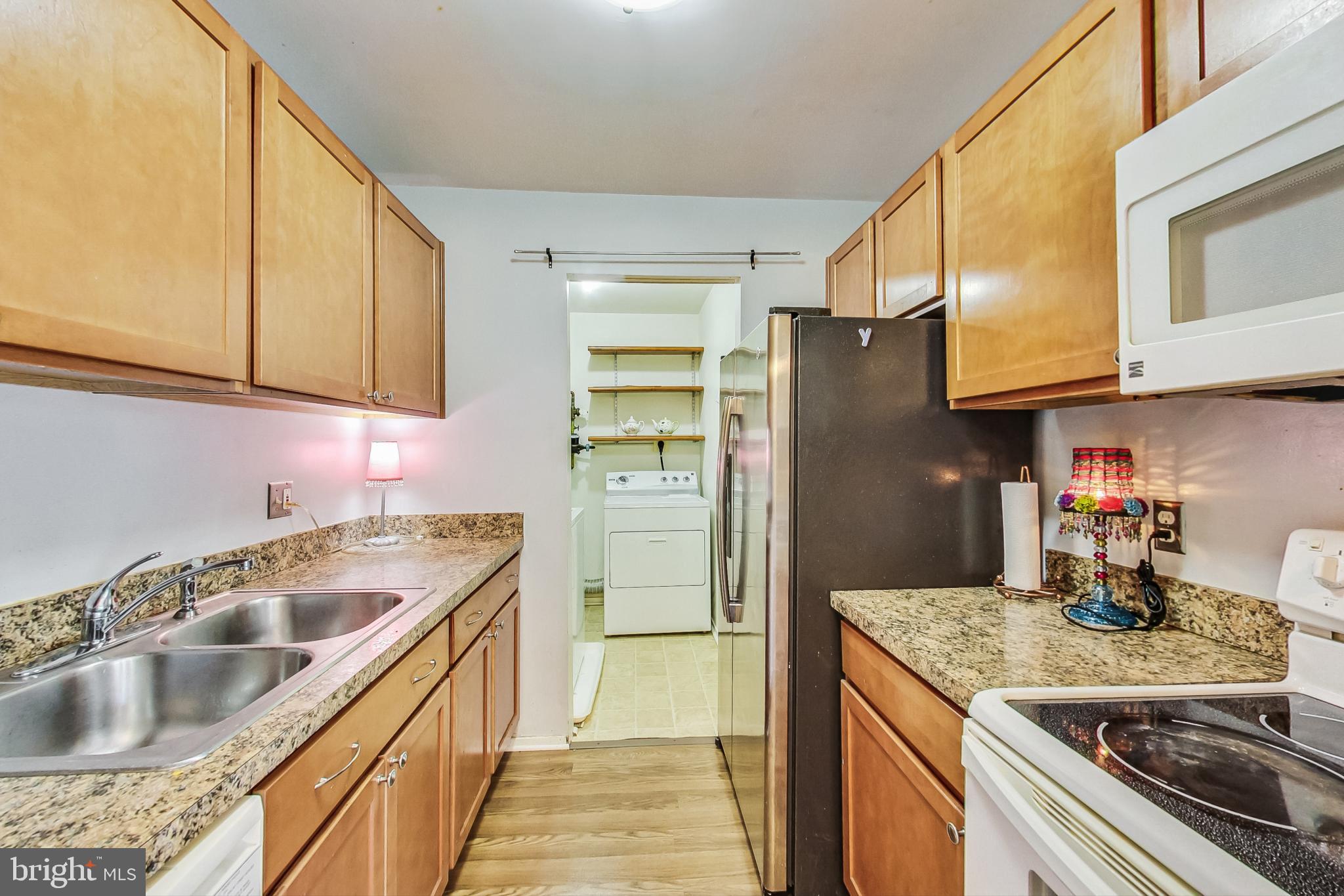 FARMINGDALE - Residential