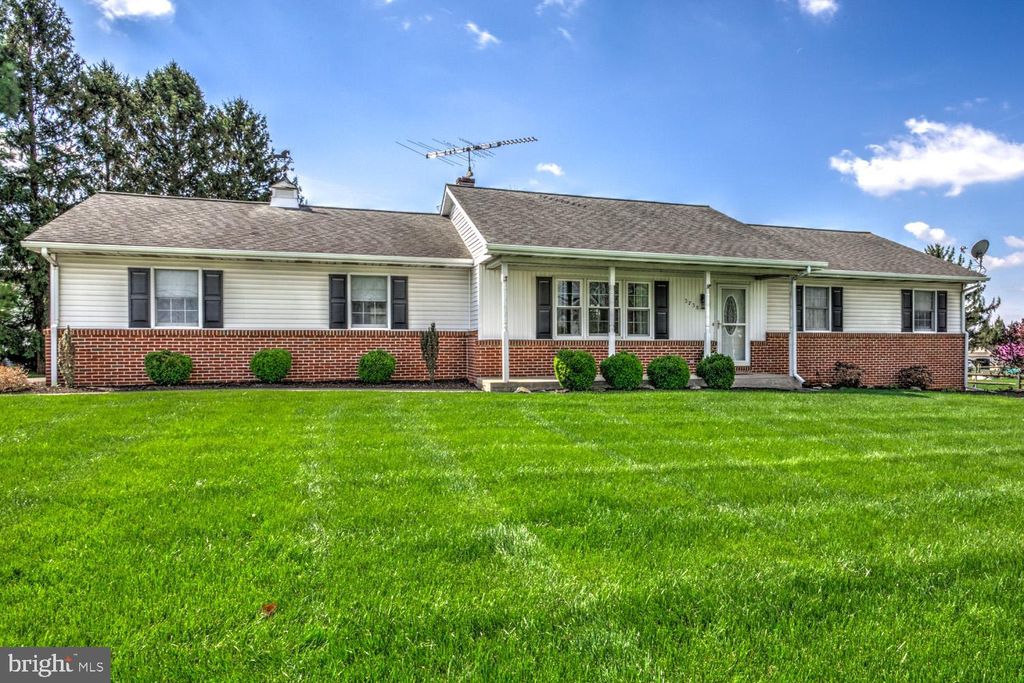 Photo of 3738 Old Philadelphia Pike, GORDONVILLE, PA 17529 (MLS # PALA2068518)