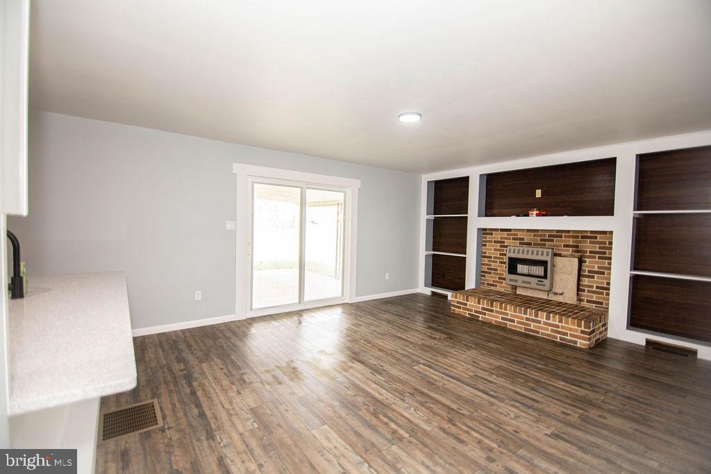 SHERMANS DALE - Residential