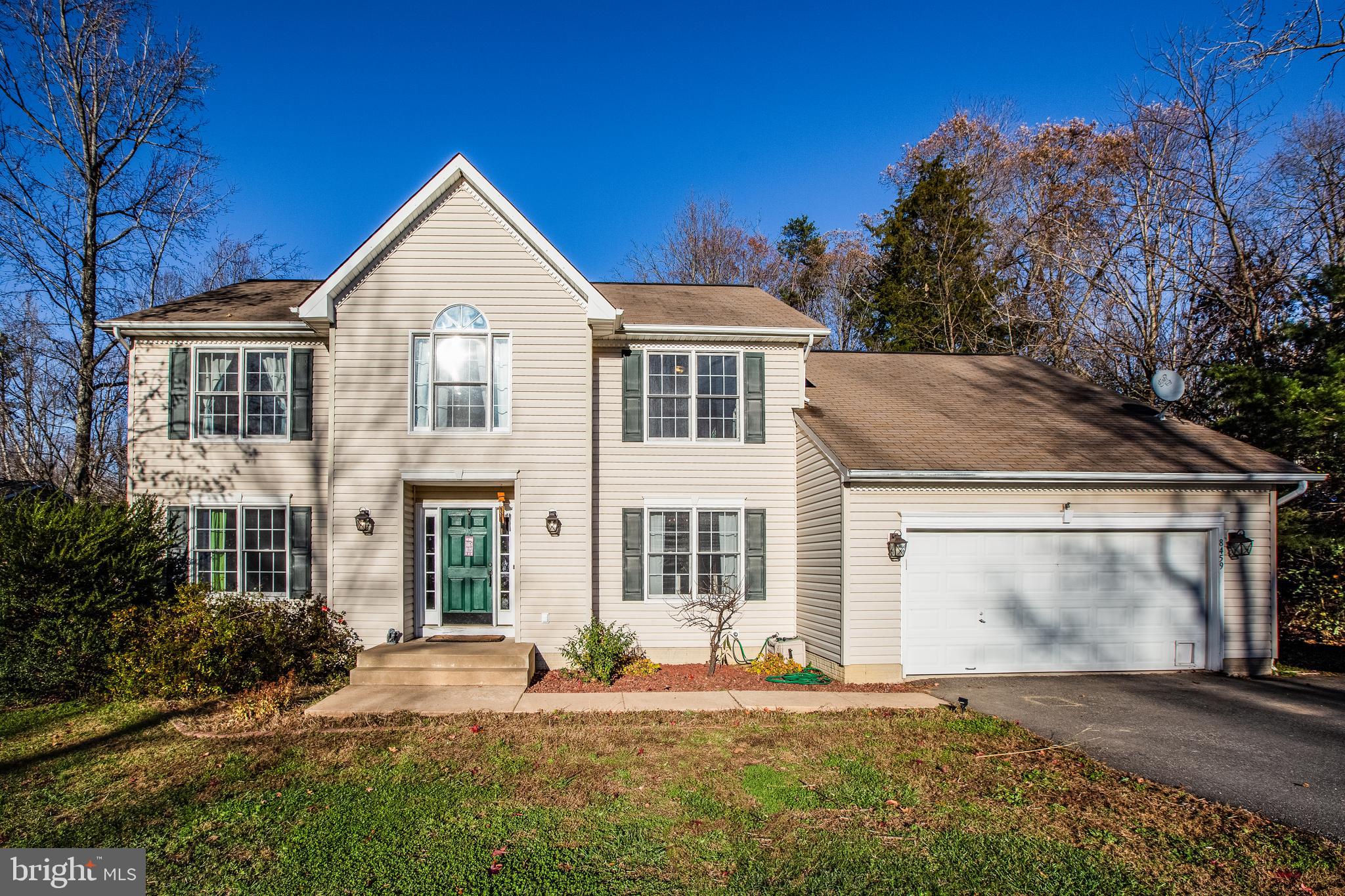 PRESIDENTIAL LAKES - Residential