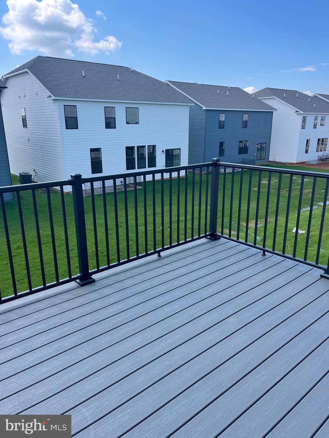 RENN QUARTER - Residential Lease