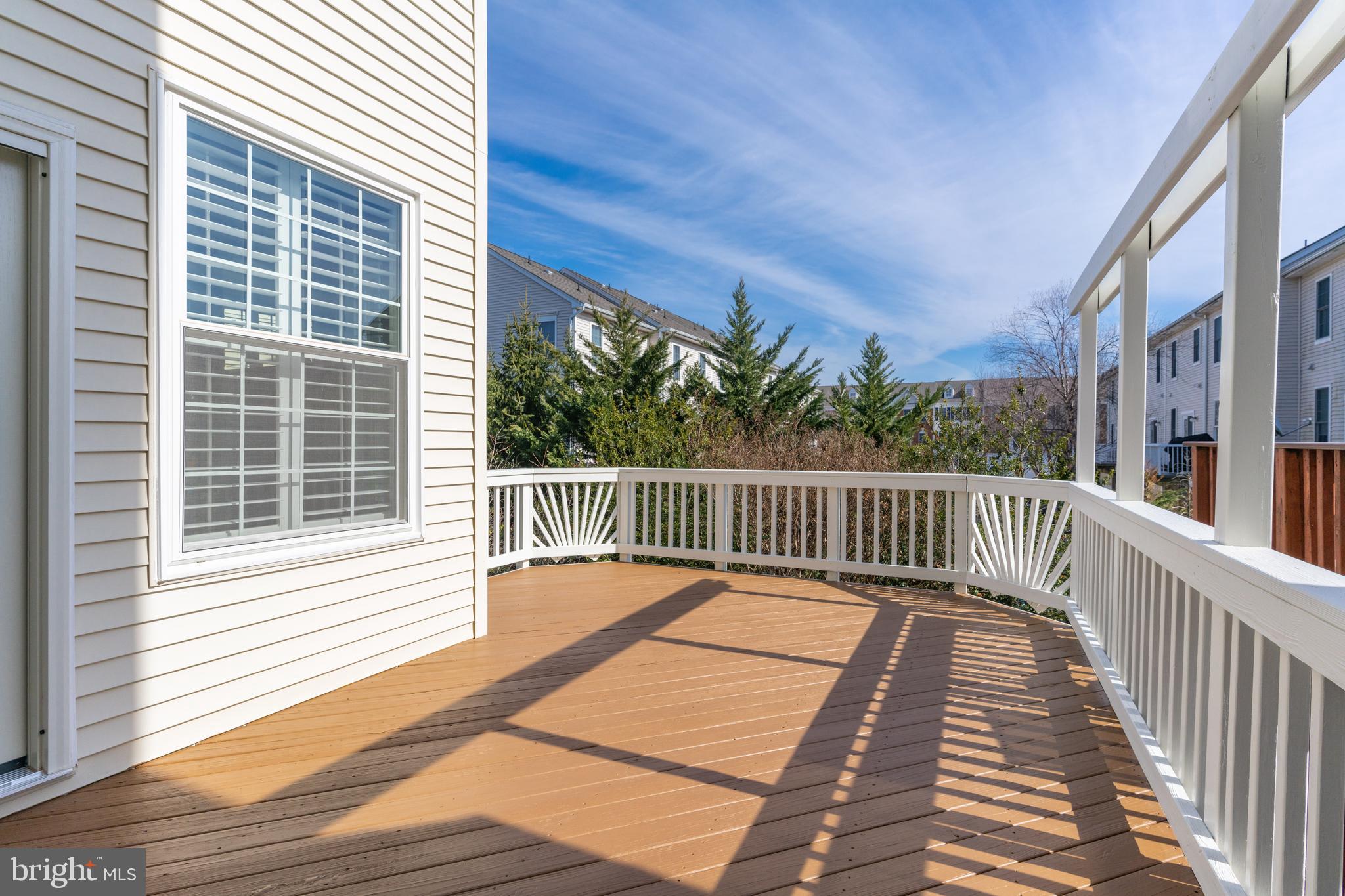 SOUTH RIDING - Residential