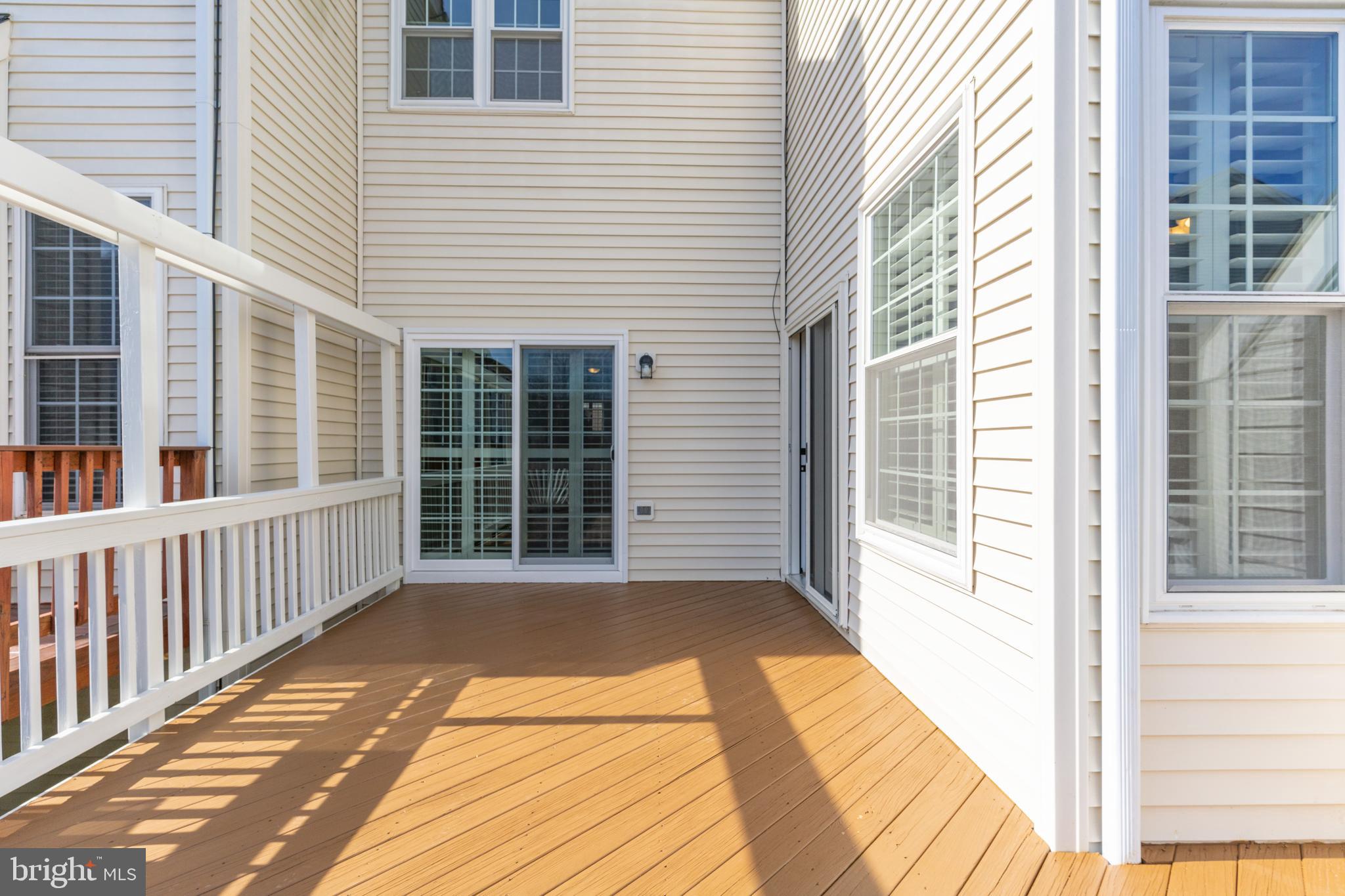 SOUTH RIDING - Residential