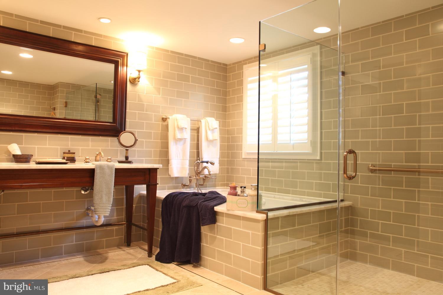 RAPPAHANNOCK/ WASHINGTON VIRGINIA - Farm