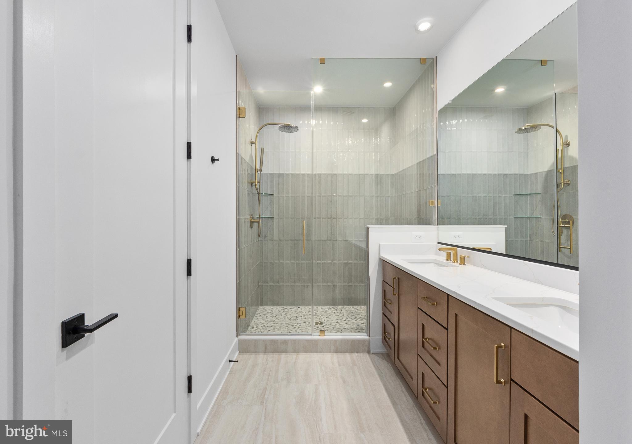 CHEVY CHASE CROSSING - Residential