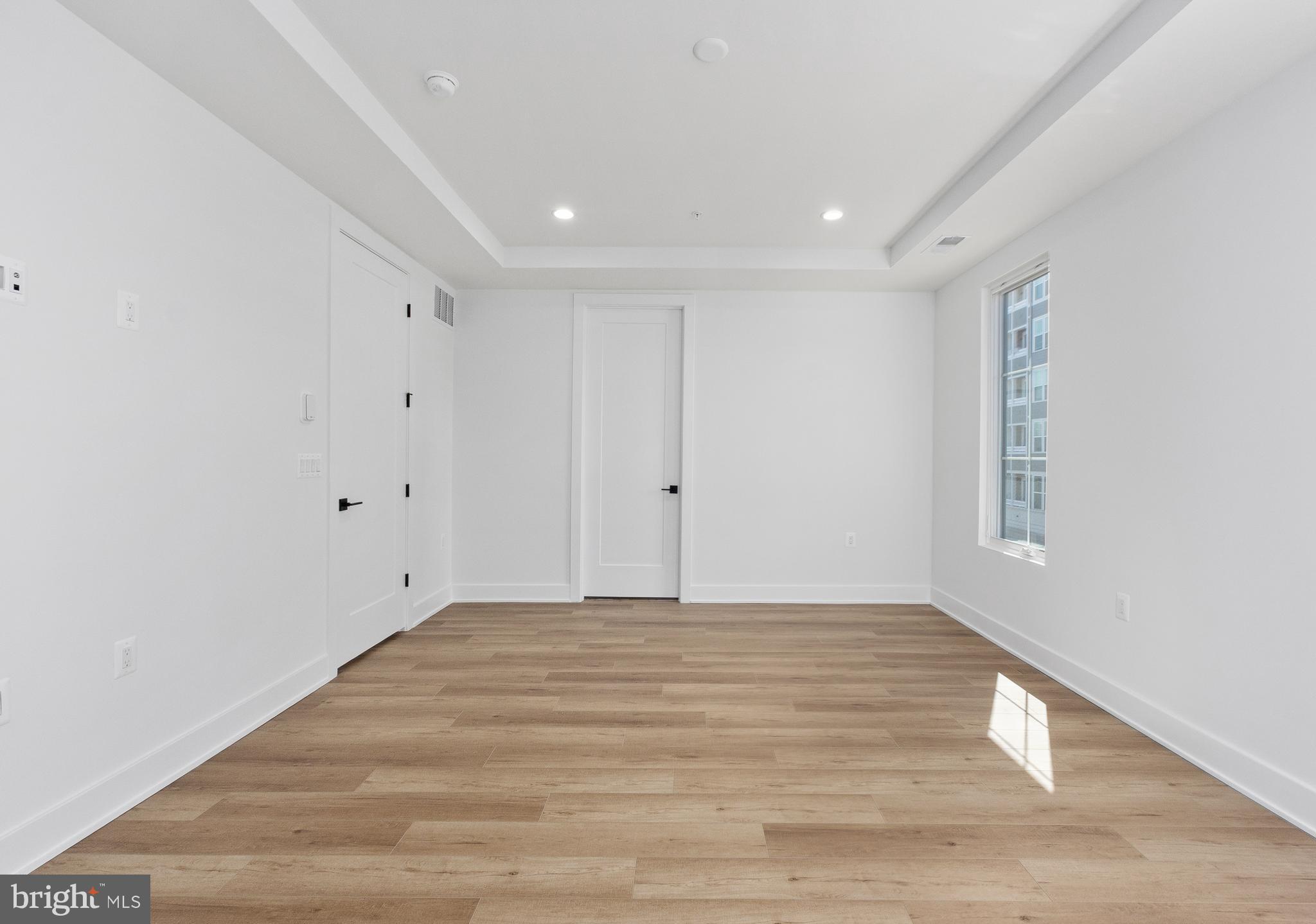 CHEVY CHASE CROSSING - Residential