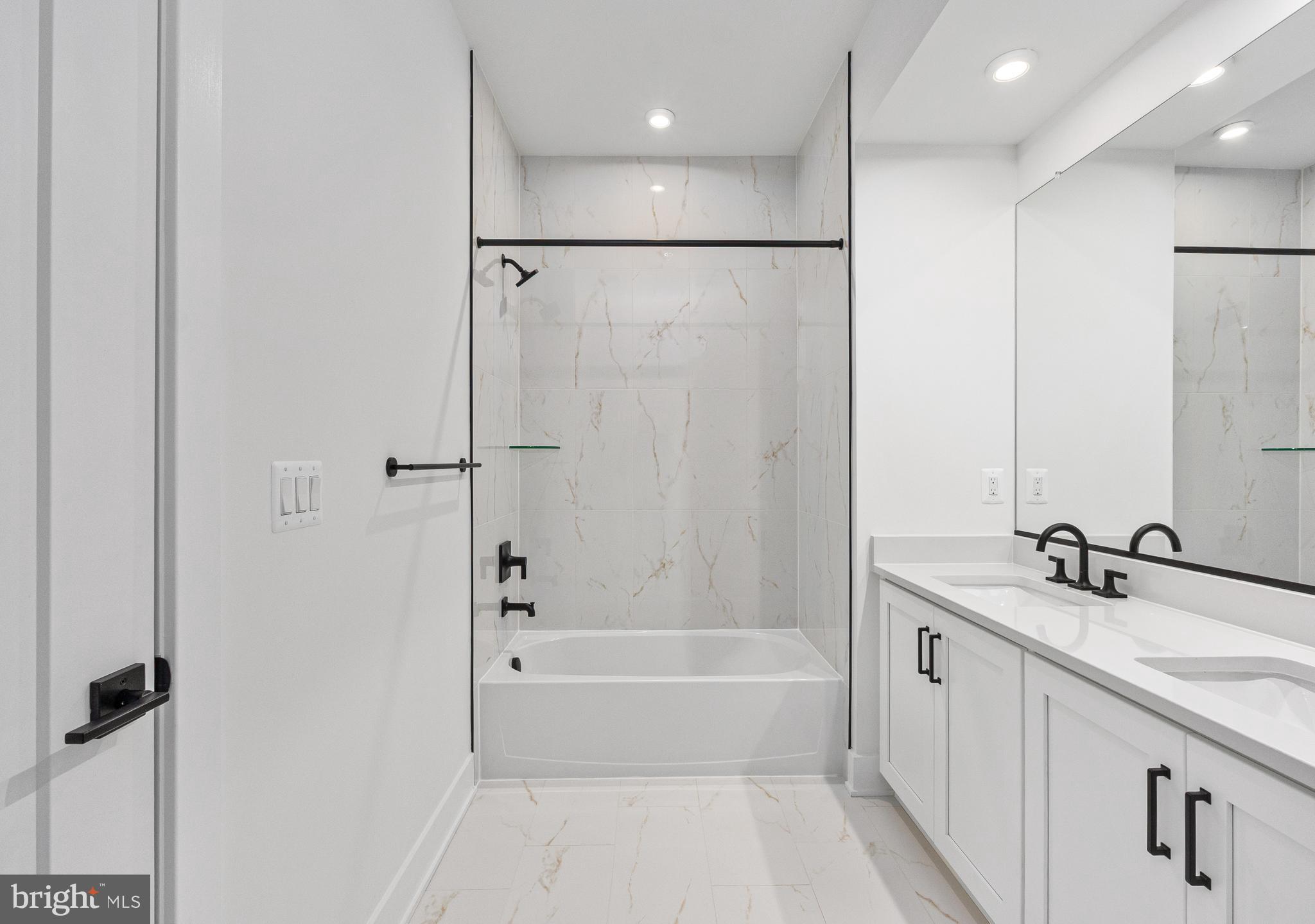 CHEVY CHASE CROSSING - Residential