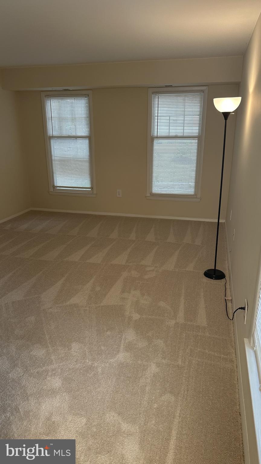 ROCKLEDGE CLUSTERS CONDO - Residential