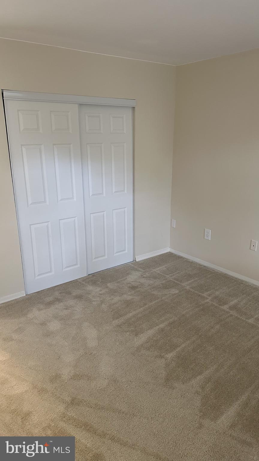 ROCKLEDGE CLUSTERS CONDO - Residential