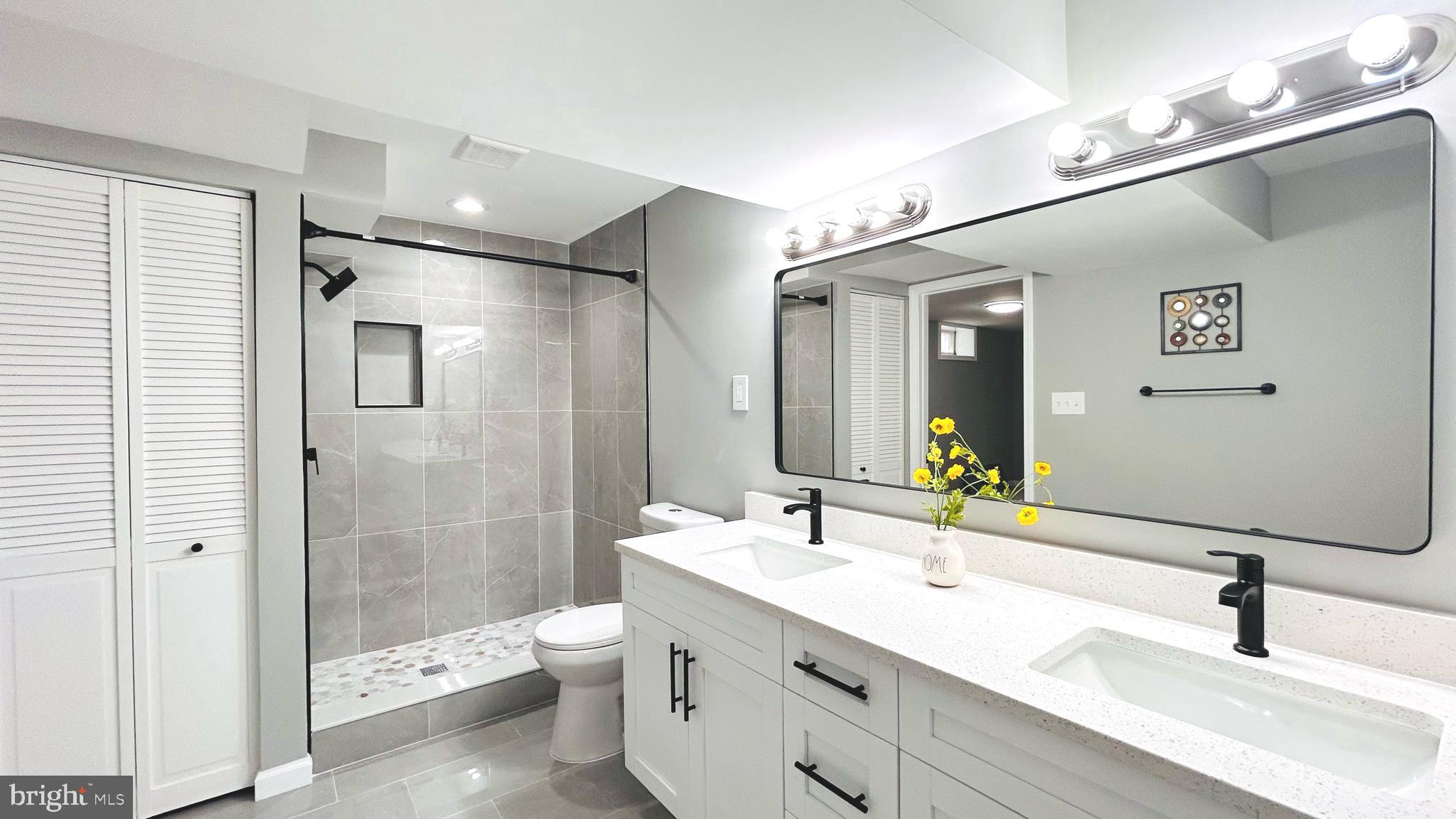 KINGS LANDING - Residential