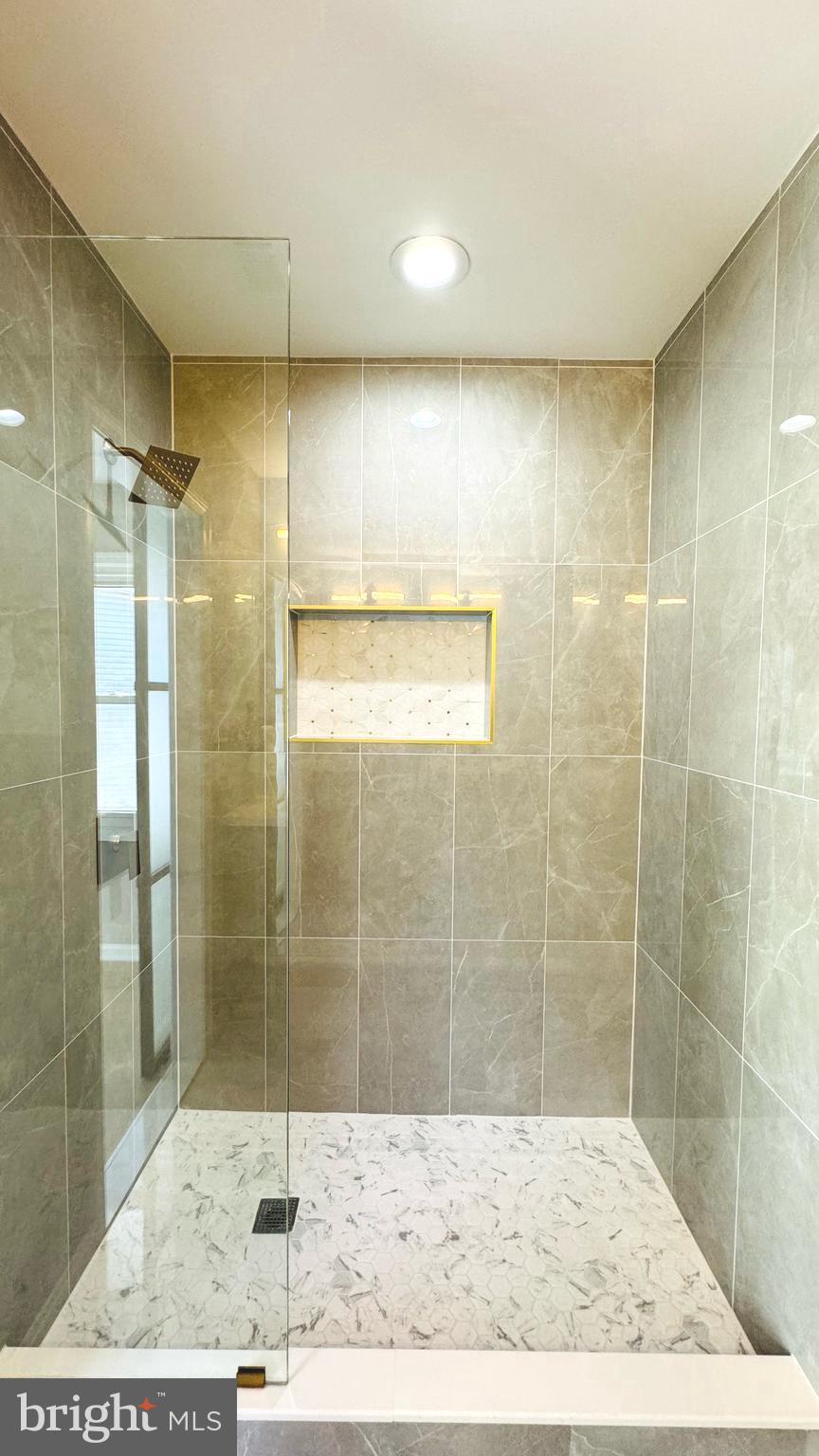 KINGS LANDING - Residential