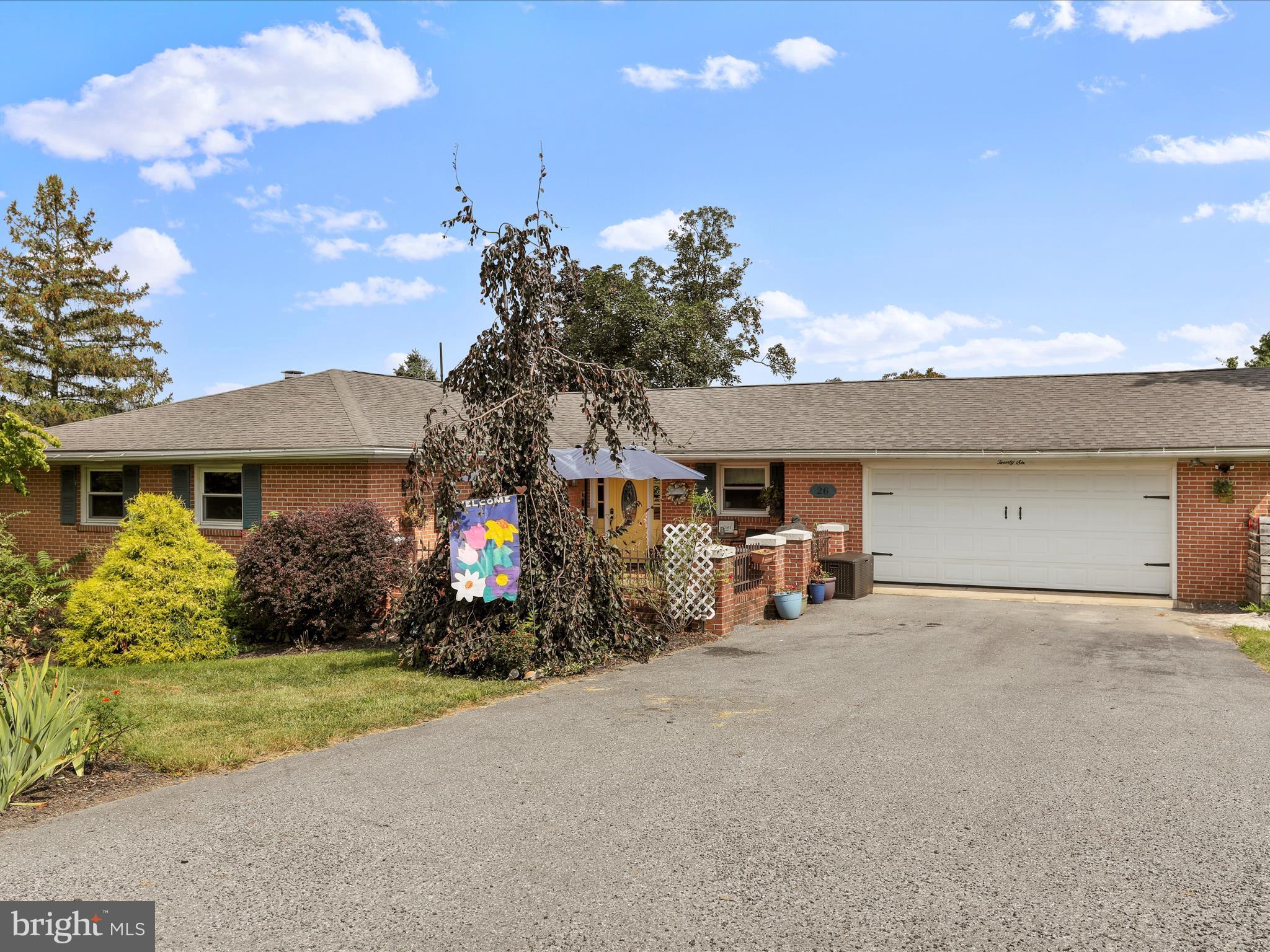 26 KENSINGTON DRIVE