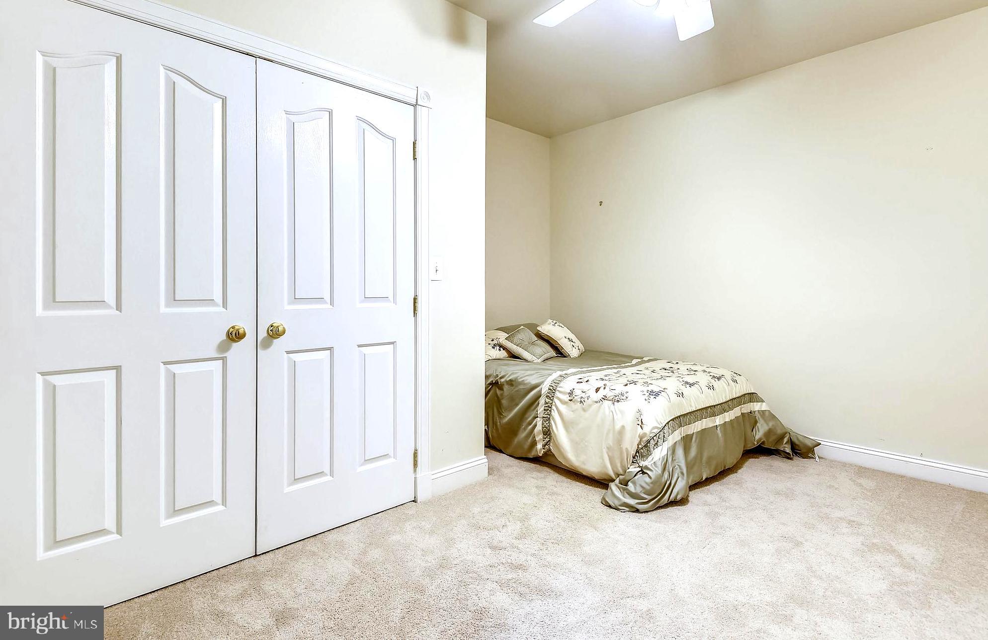 ANNAPOLIS PRESERVE - Residential